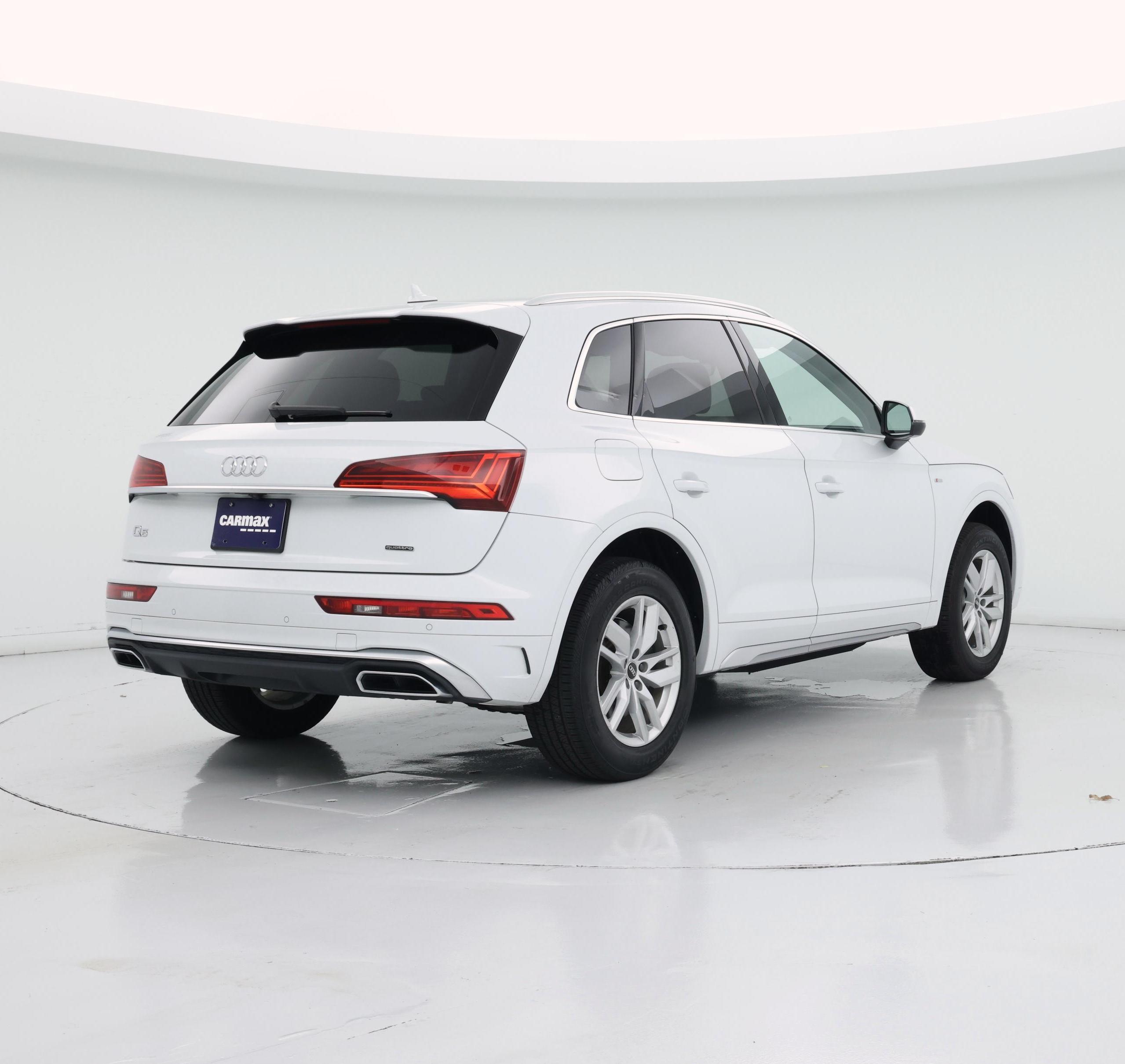 Thumbnail: 2022 Audi Q5 - 8