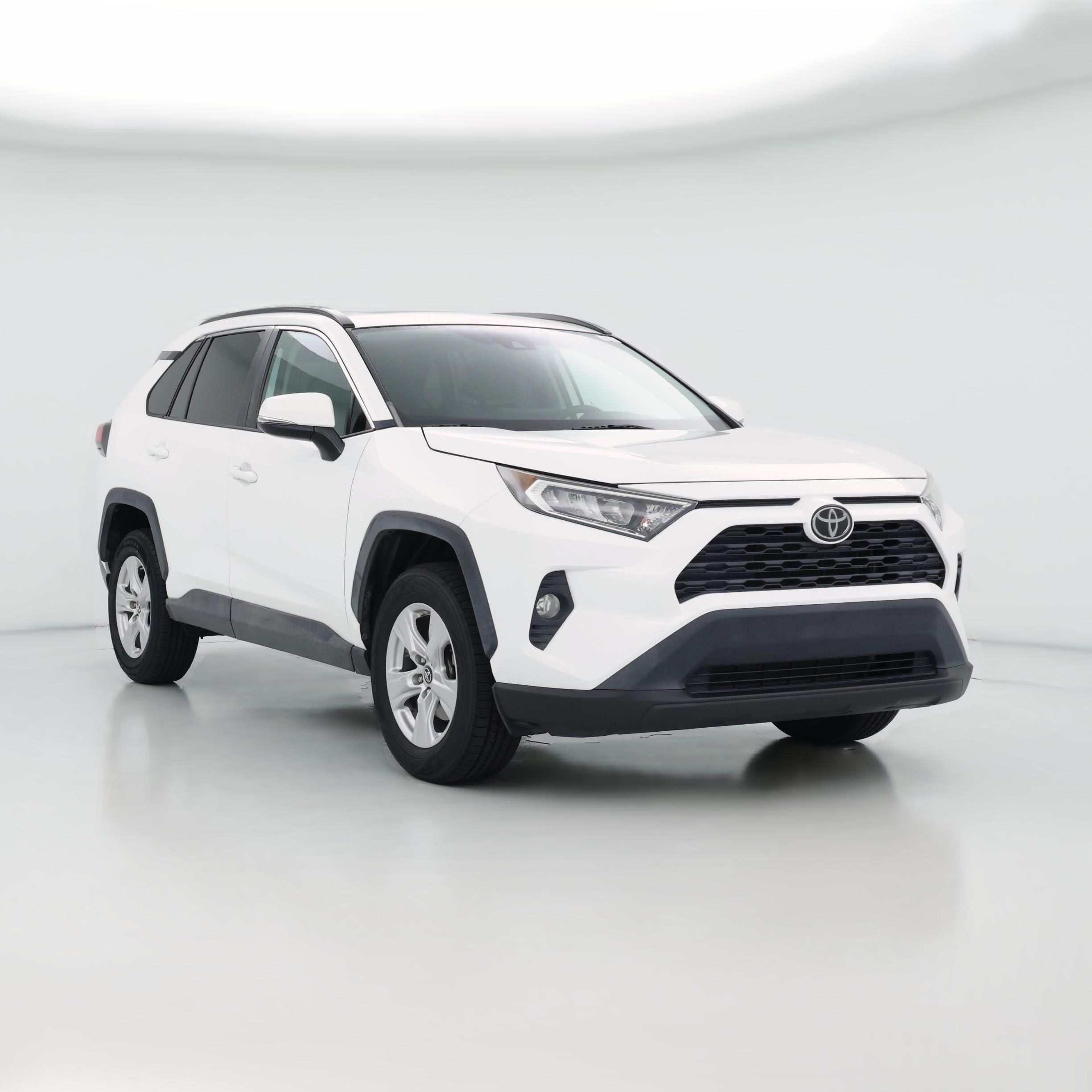 Thumbnail: 2019 Toyota RAV4 - 1