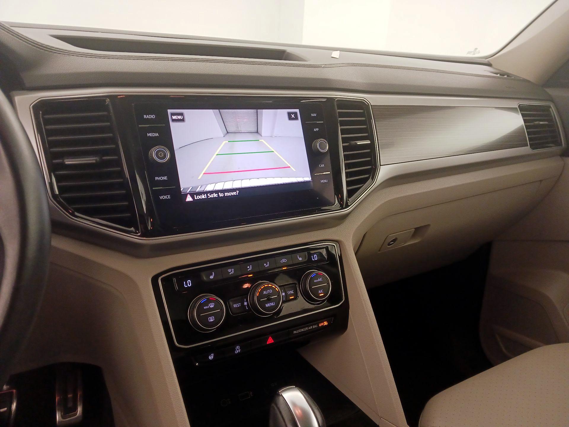 Thumbnail: 2019 Volkswagen Atlas - 15
