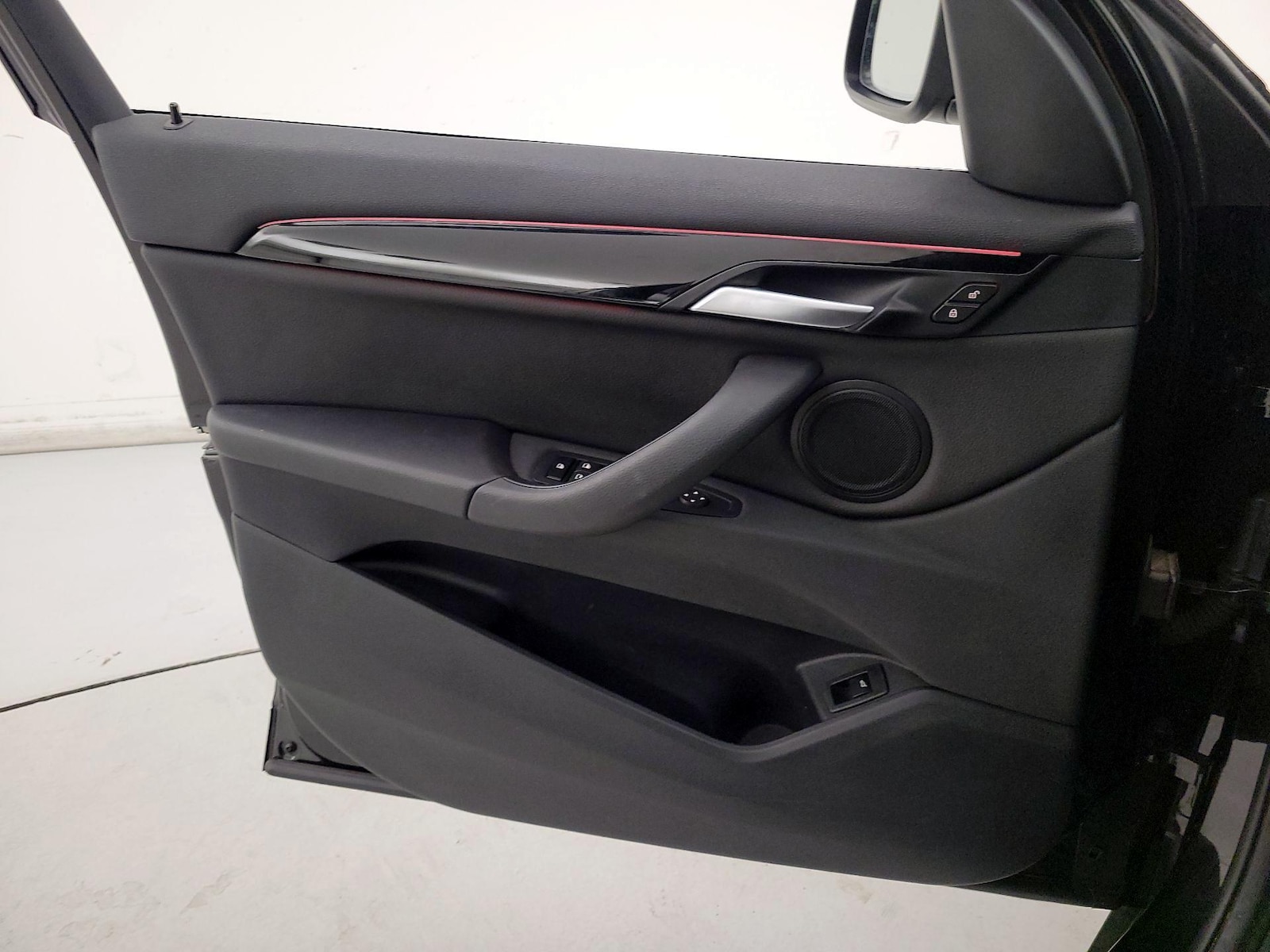 2021 BMW X1 28i - Photo 13
