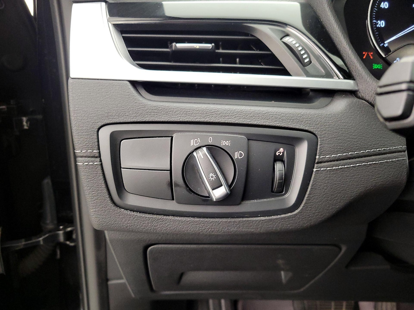2021 BMW X1 28i - Photo 14