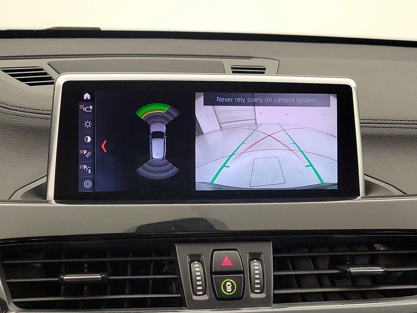 2021 BMW X1 28i - Photo 16
