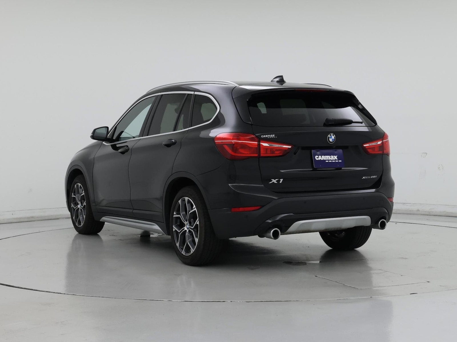 2021 BMW X1 28i - Photo 3