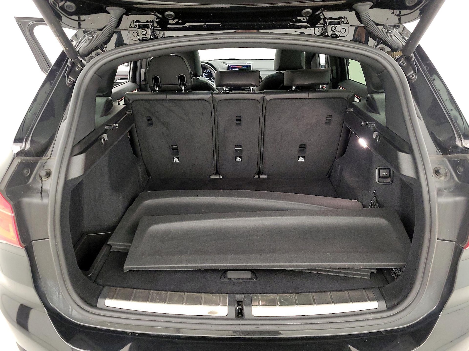 2021 BMW X1 28i - Photo 23
