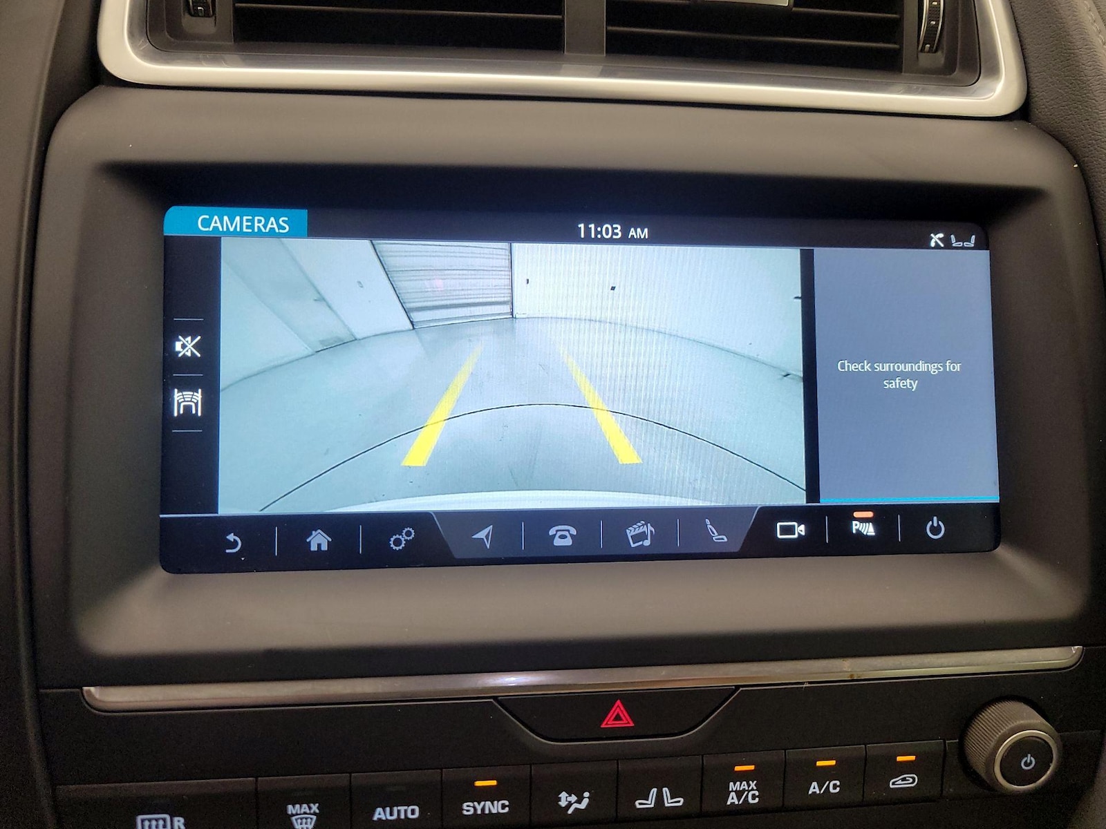 2020 Jaguar E-PACE Base - Photo 16