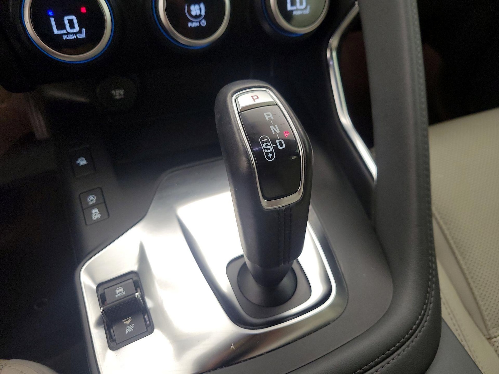2020 Jaguar E-PACE Base - Photo 19