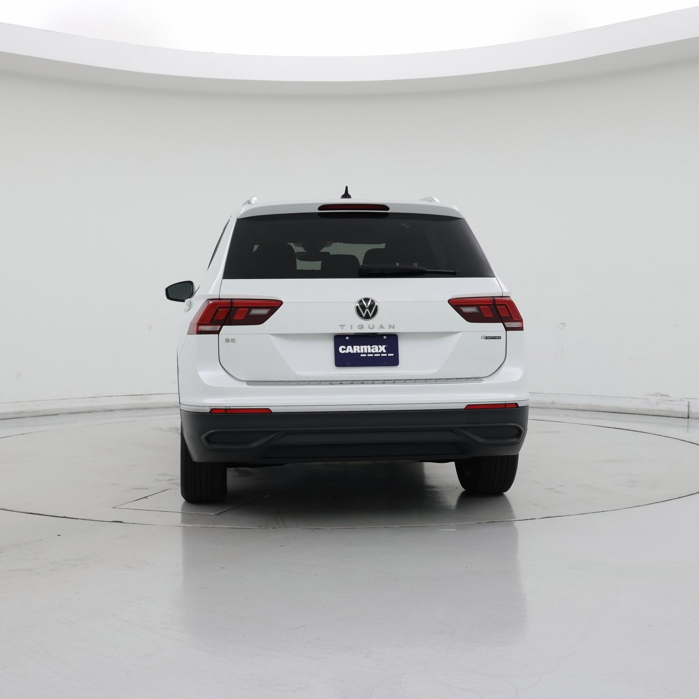 Thumbnail: 2023 Volkswagen Tiguan - 6