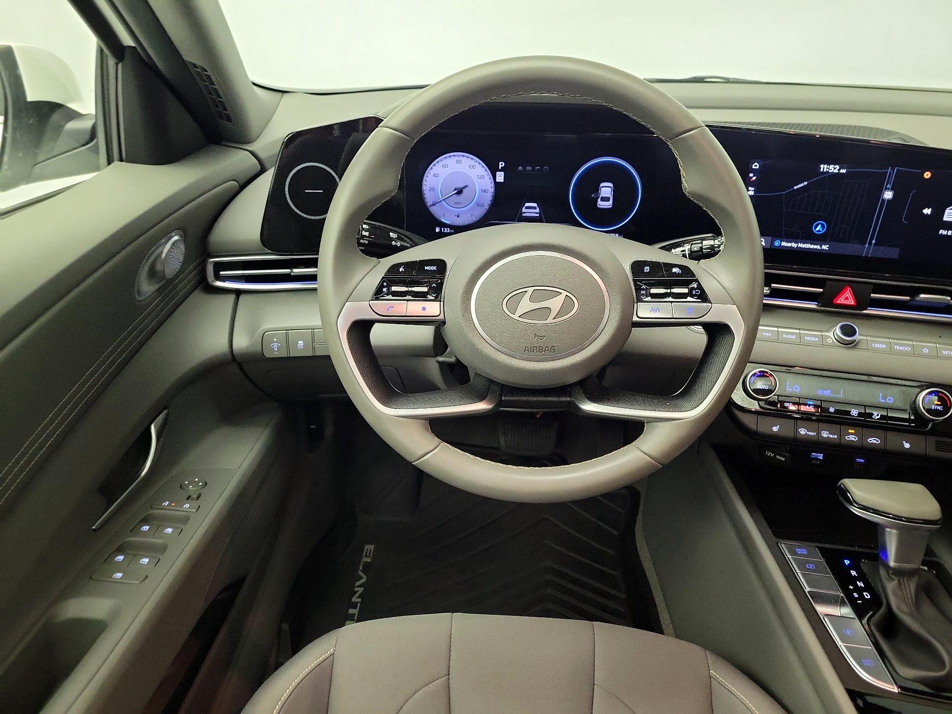 Thumbnail: 2024 Hyundai Elantra - 10