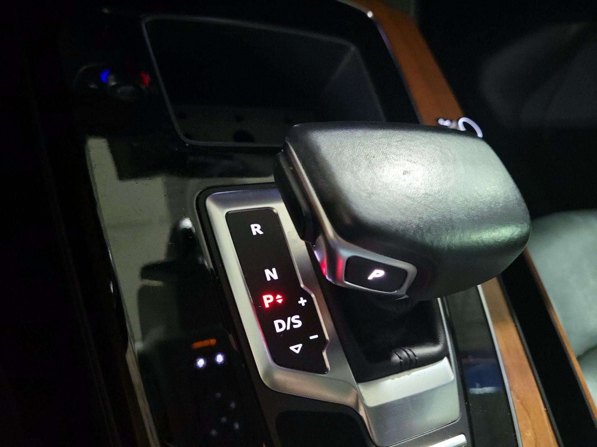 Thumbnail: 2022 Audi Q5 - 17