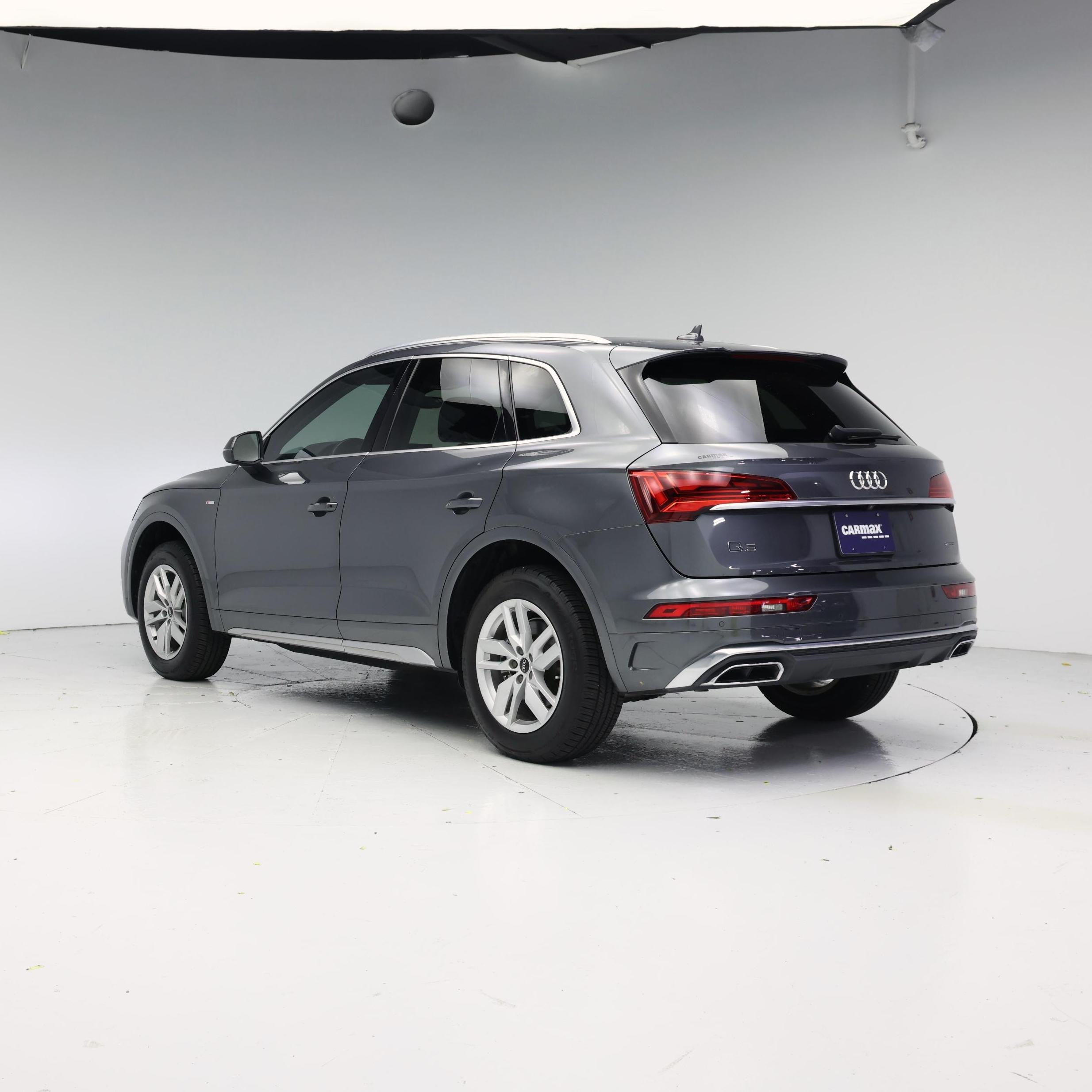 Thumbnail: 2022 Audi Q5 - 2