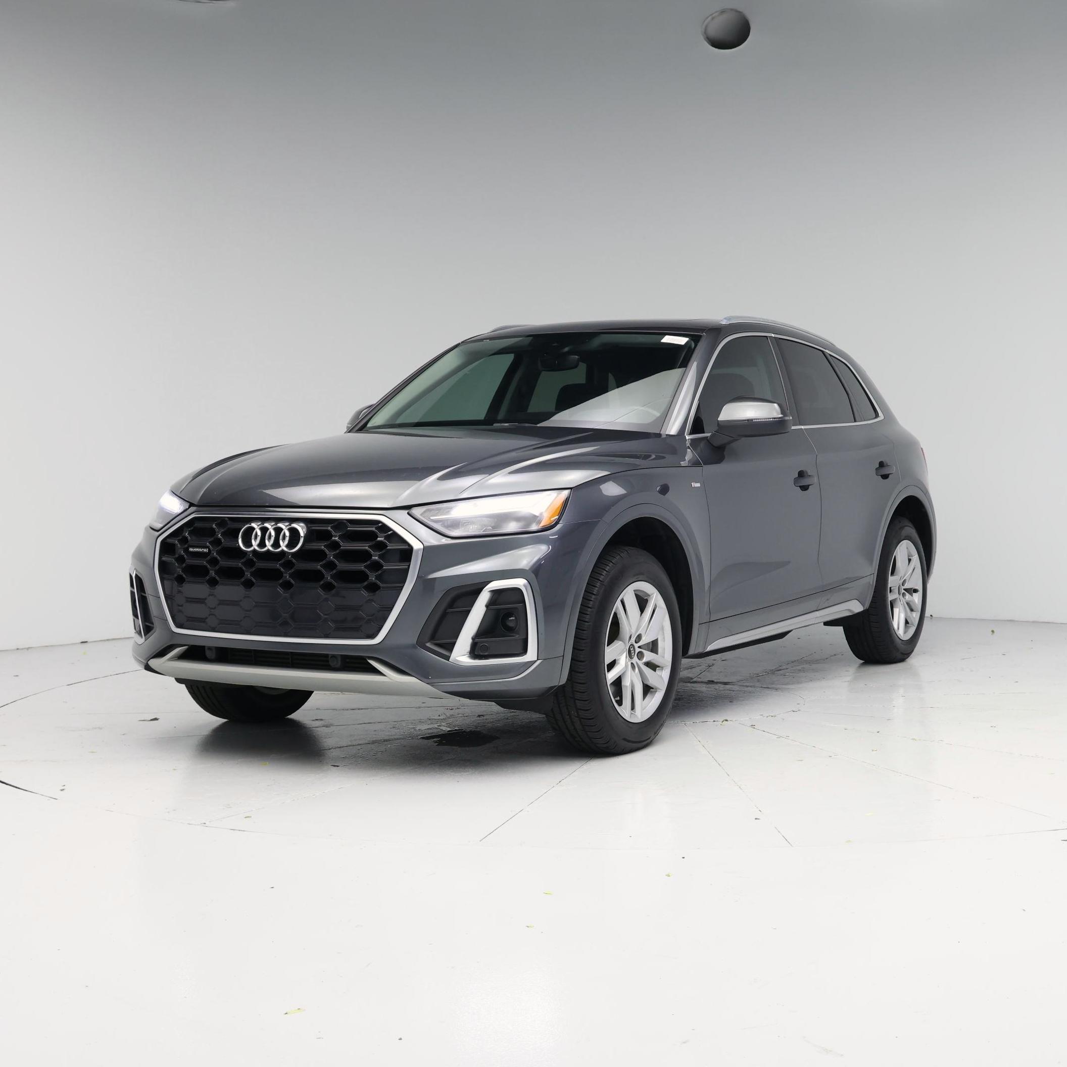 Thumbnail: 2022 Audi Q5 - 4