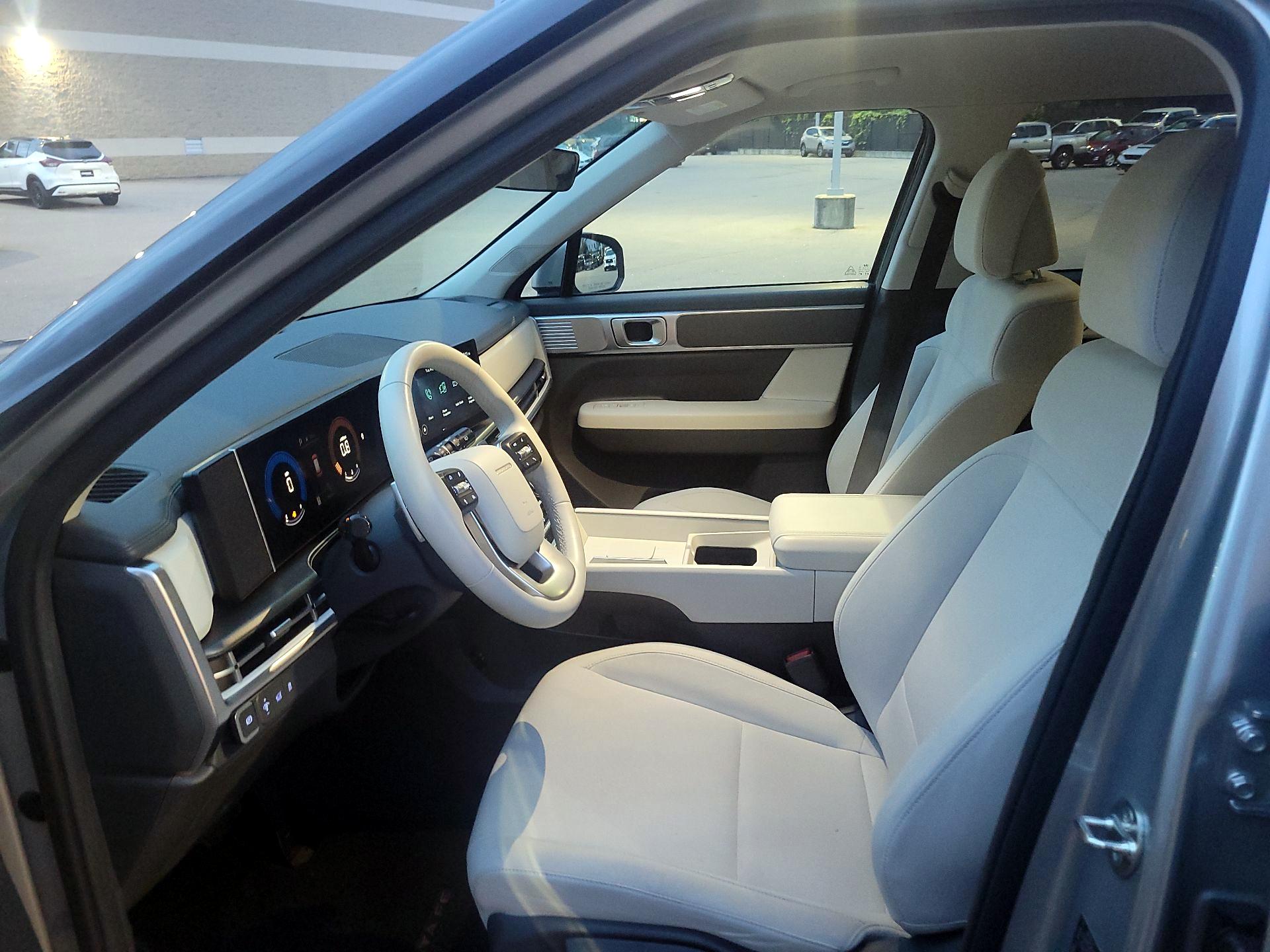 Thumbnail: 2024 Hyundai Santa Fe - 9