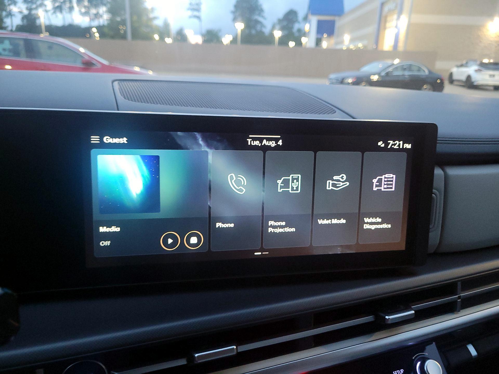 Thumbnail: 2024 Hyundai Santa Fe - 12