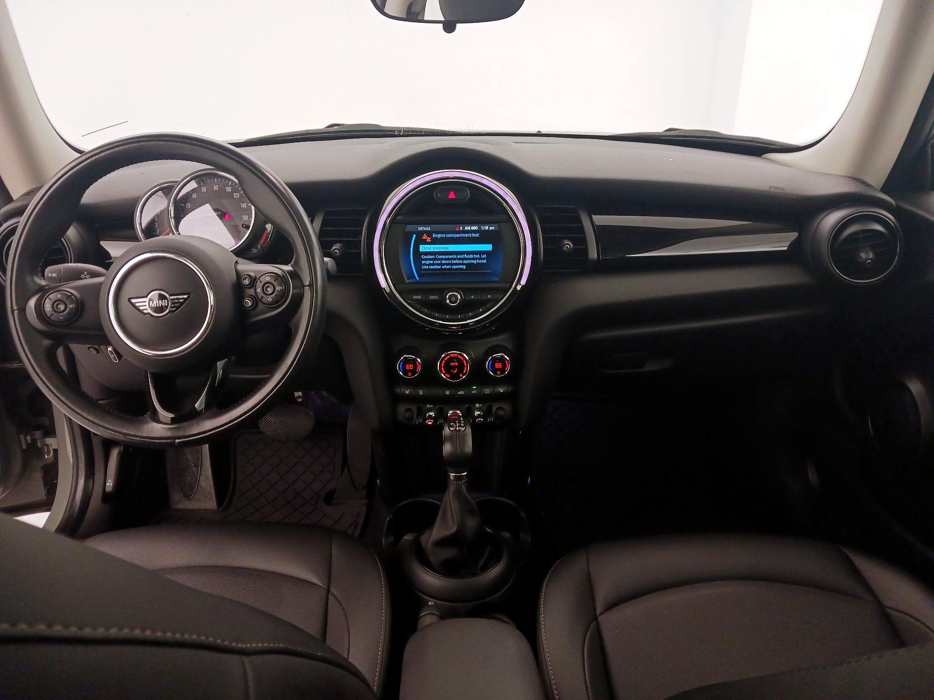 Thumbnail: 2019 MINI Cooper Hardtop - 9