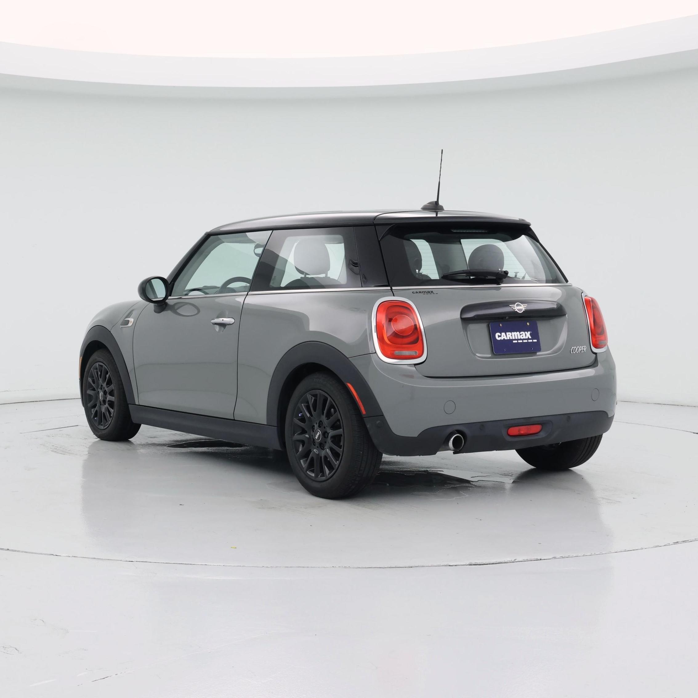 Thumbnail: 2019 MINI Cooper Hardtop - 2