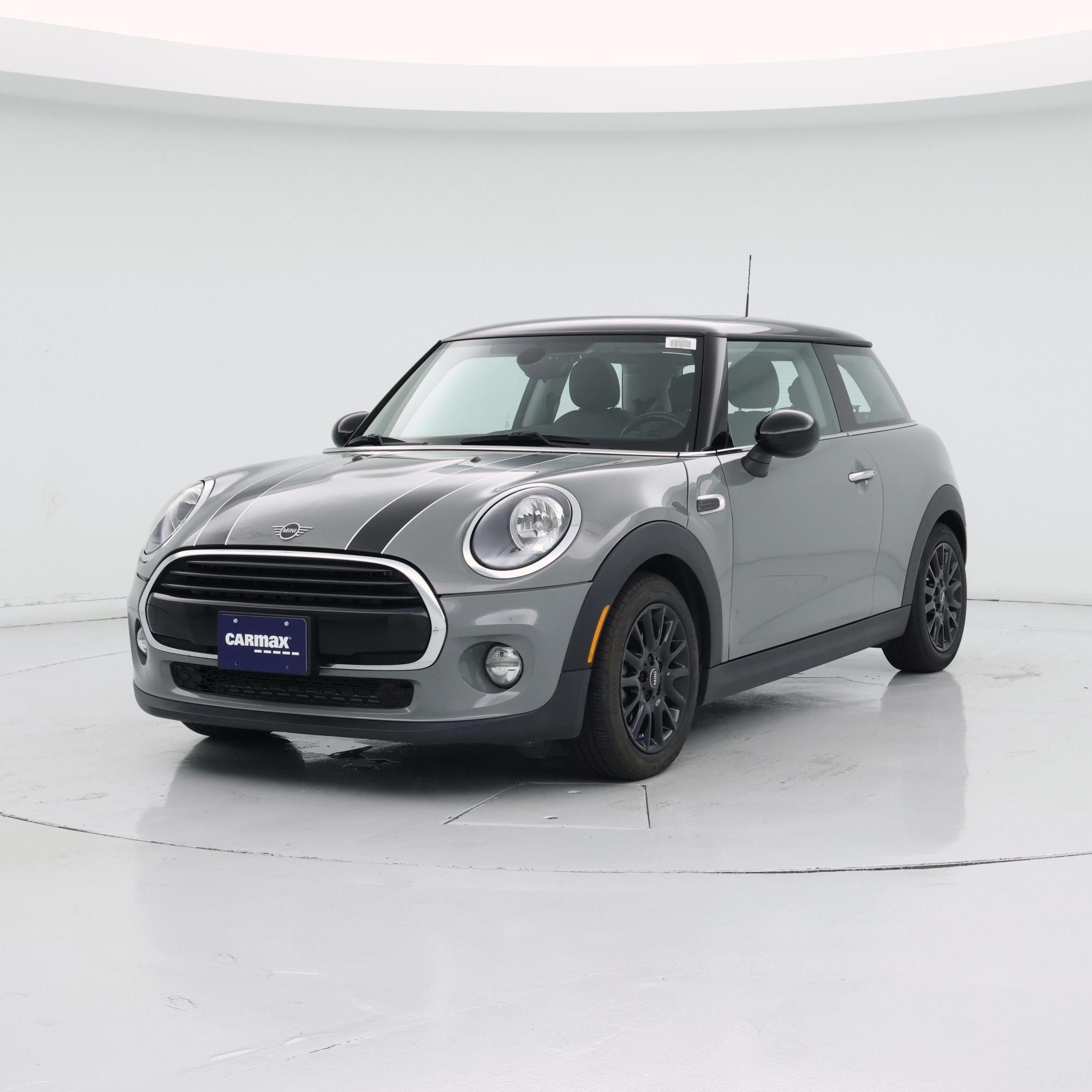 Thumbnail: 2019 MINI Cooper Hardtop - 4