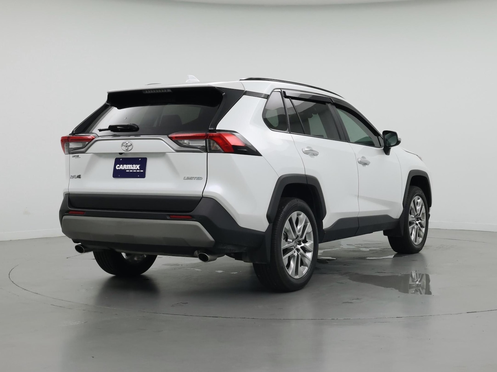 2025 Toyota RAV4 Limited - Photo 9
