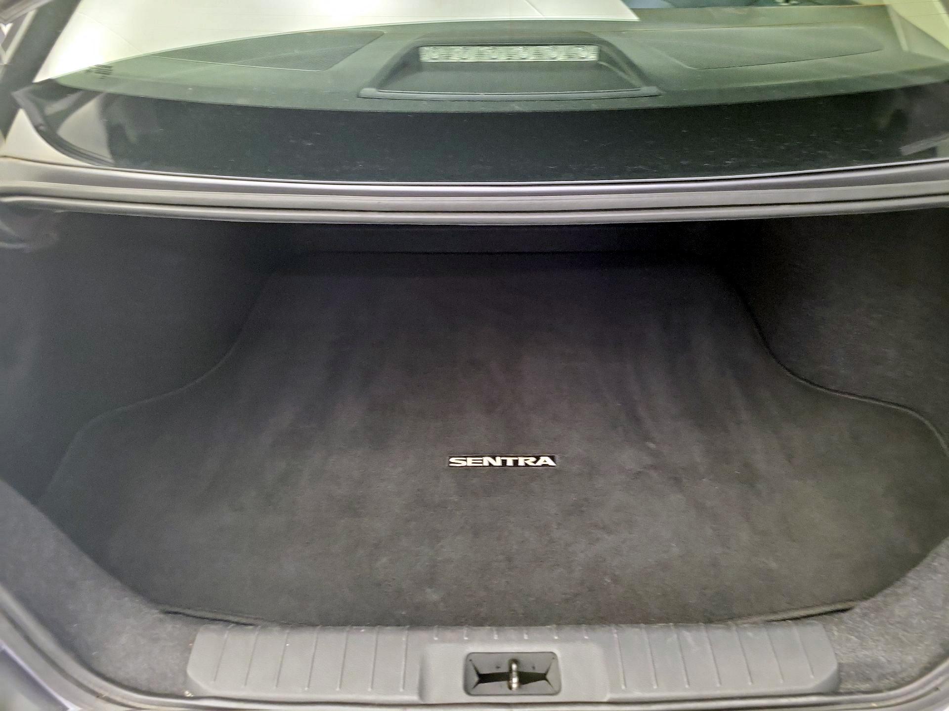 Thumbnail: 2022 Nissan Sentra - 20