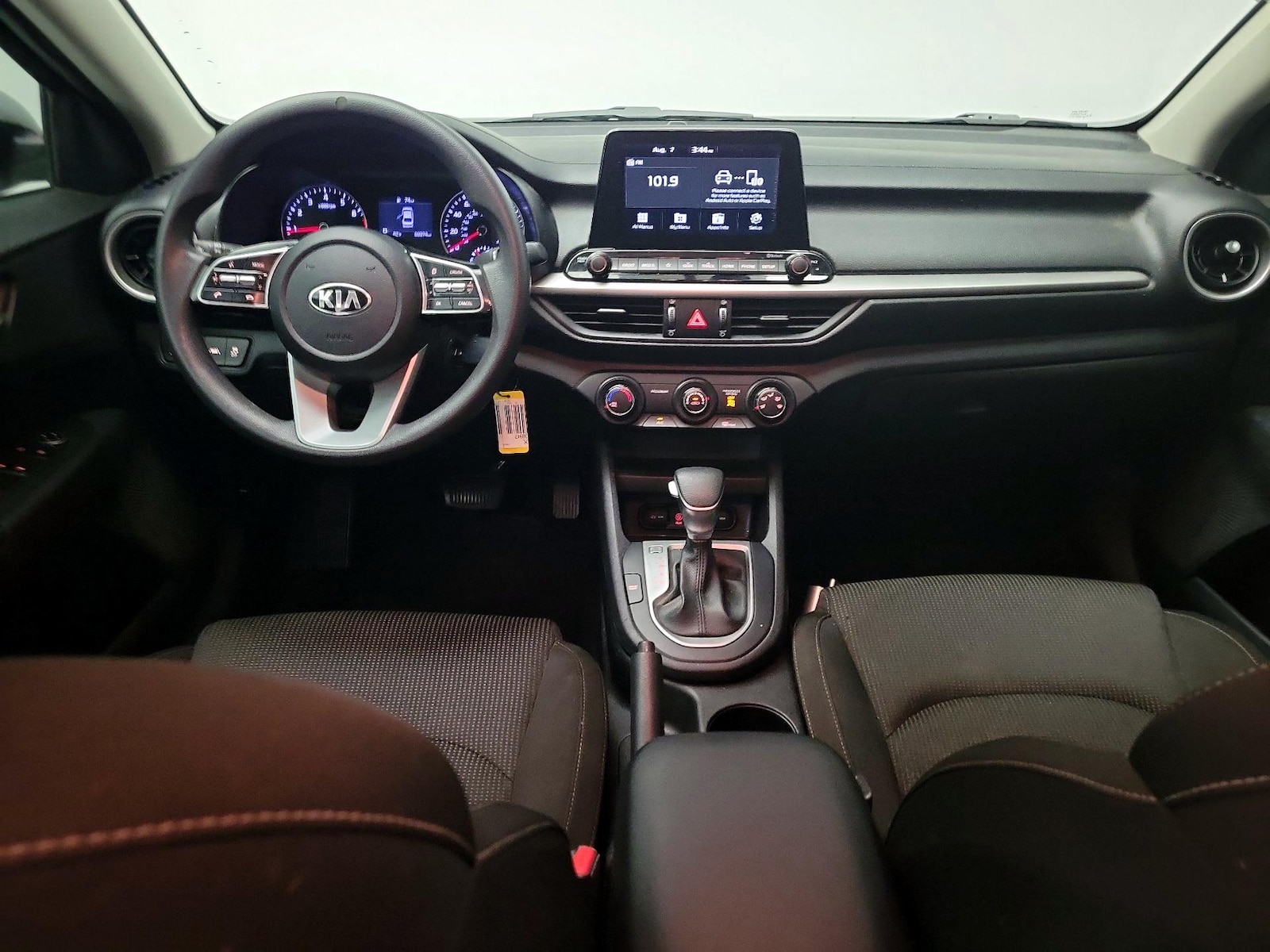 2021 Kia Forte LXS - Photo 10