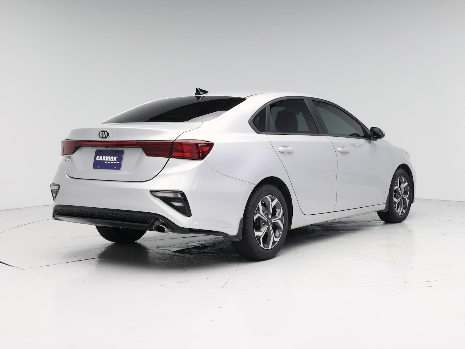 2021 Kia Forte LXS - Photo 9