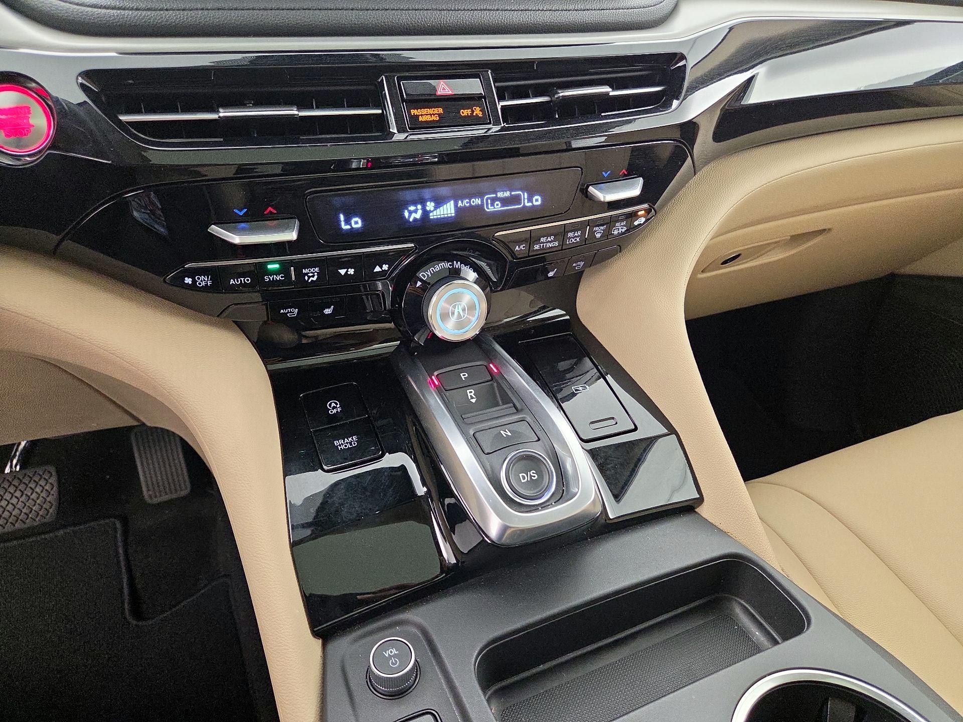 Thumbnail: 2025 Acura MDX - 17