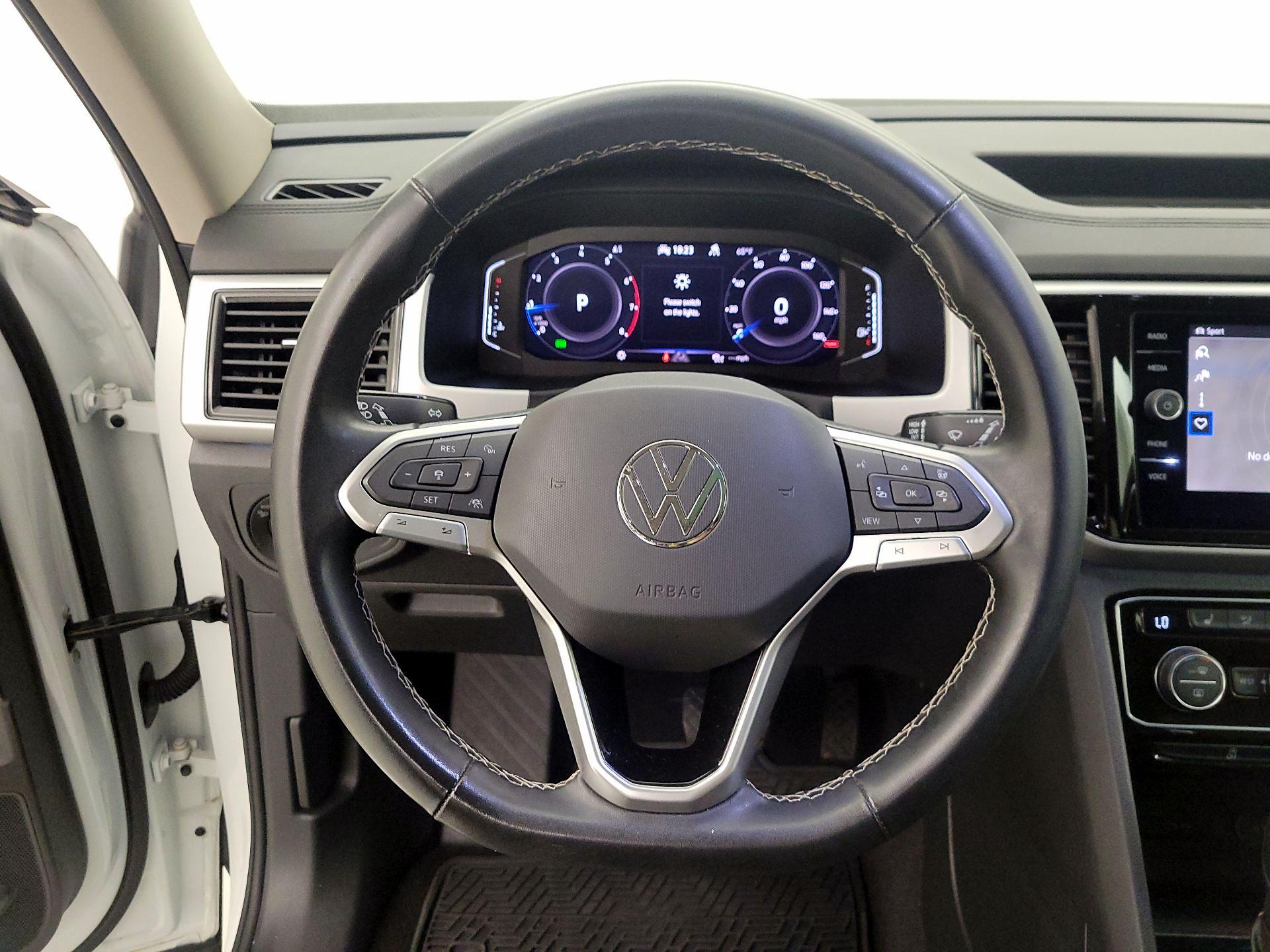 Thumbnail: 2023 Volkswagen Atlas - 10
