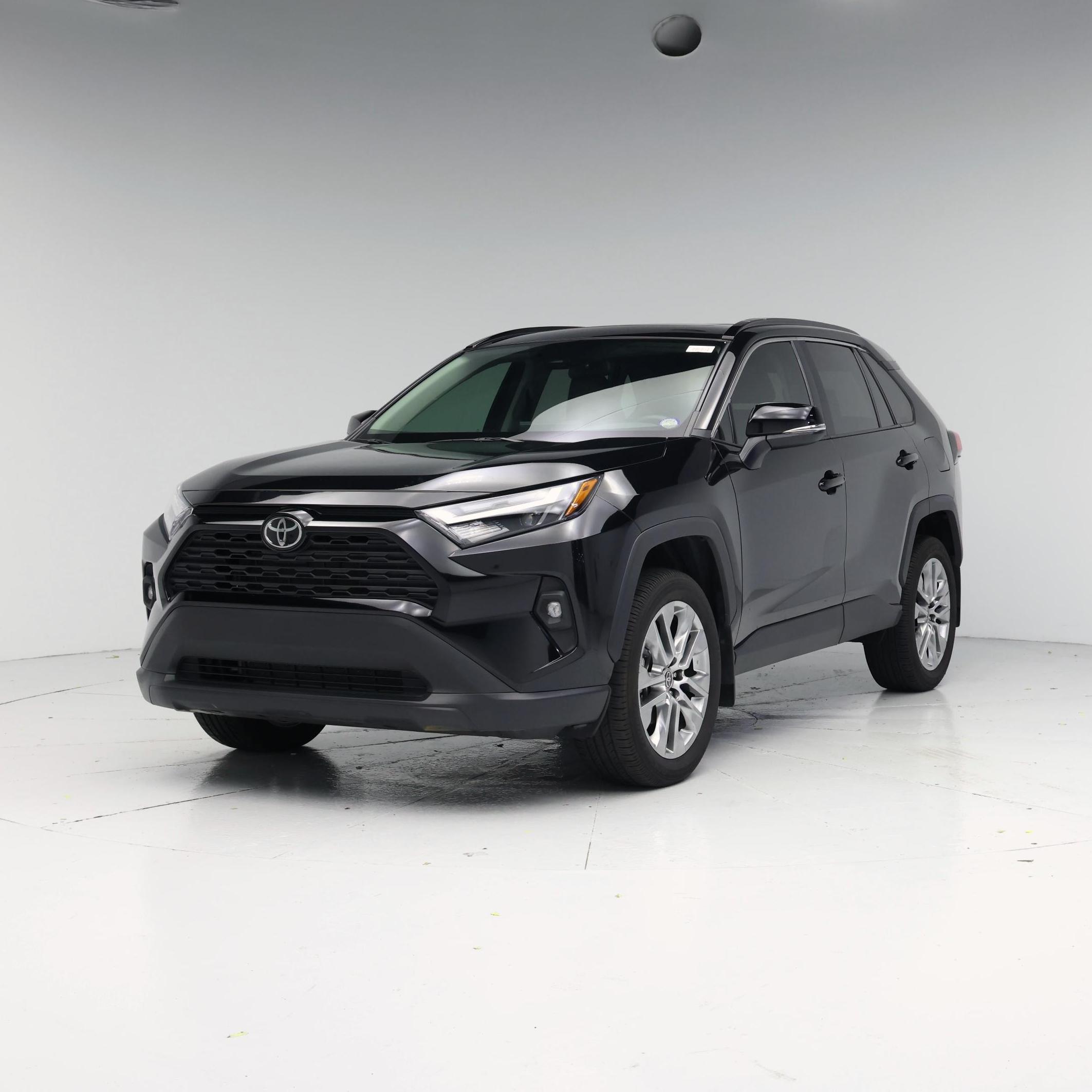 Thumbnail: 2025 Toyota RAV4 - 4