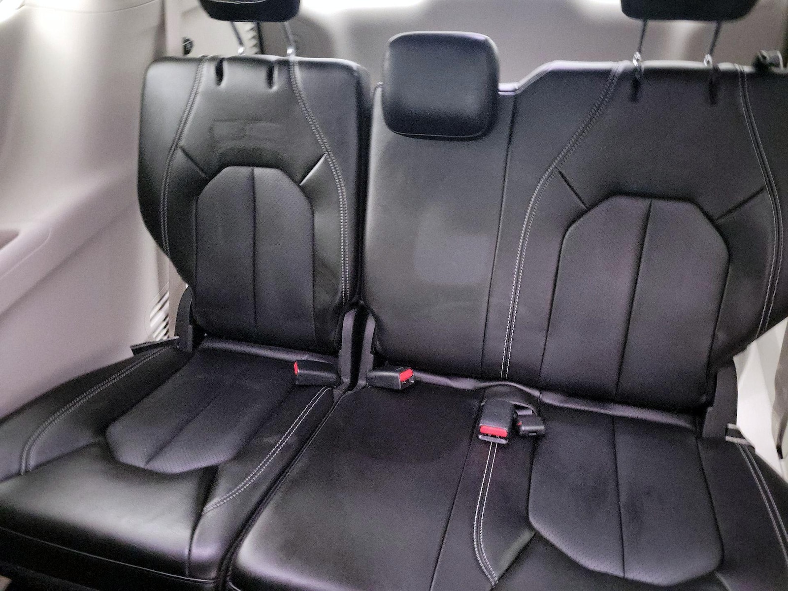 2024 Chrysler Pacifica Touring L - Photo 20
