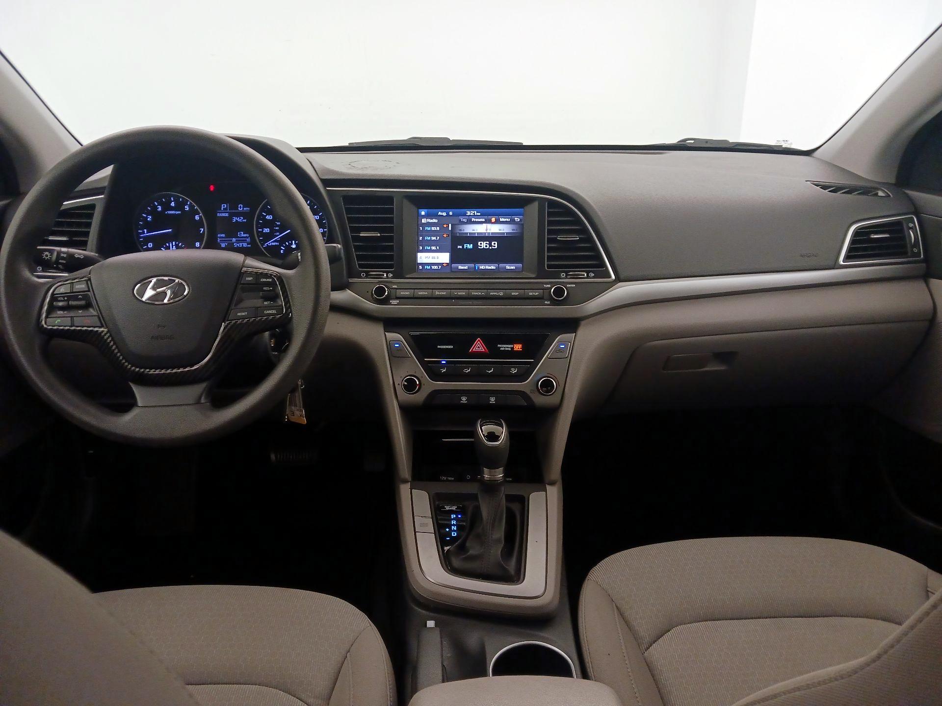 Thumbnail: 2017 Hyundai Elantra - 9