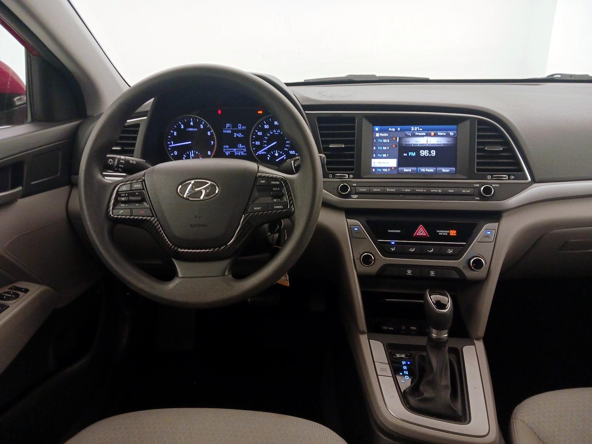 Thumbnail: 2017 Hyundai Elantra - 10