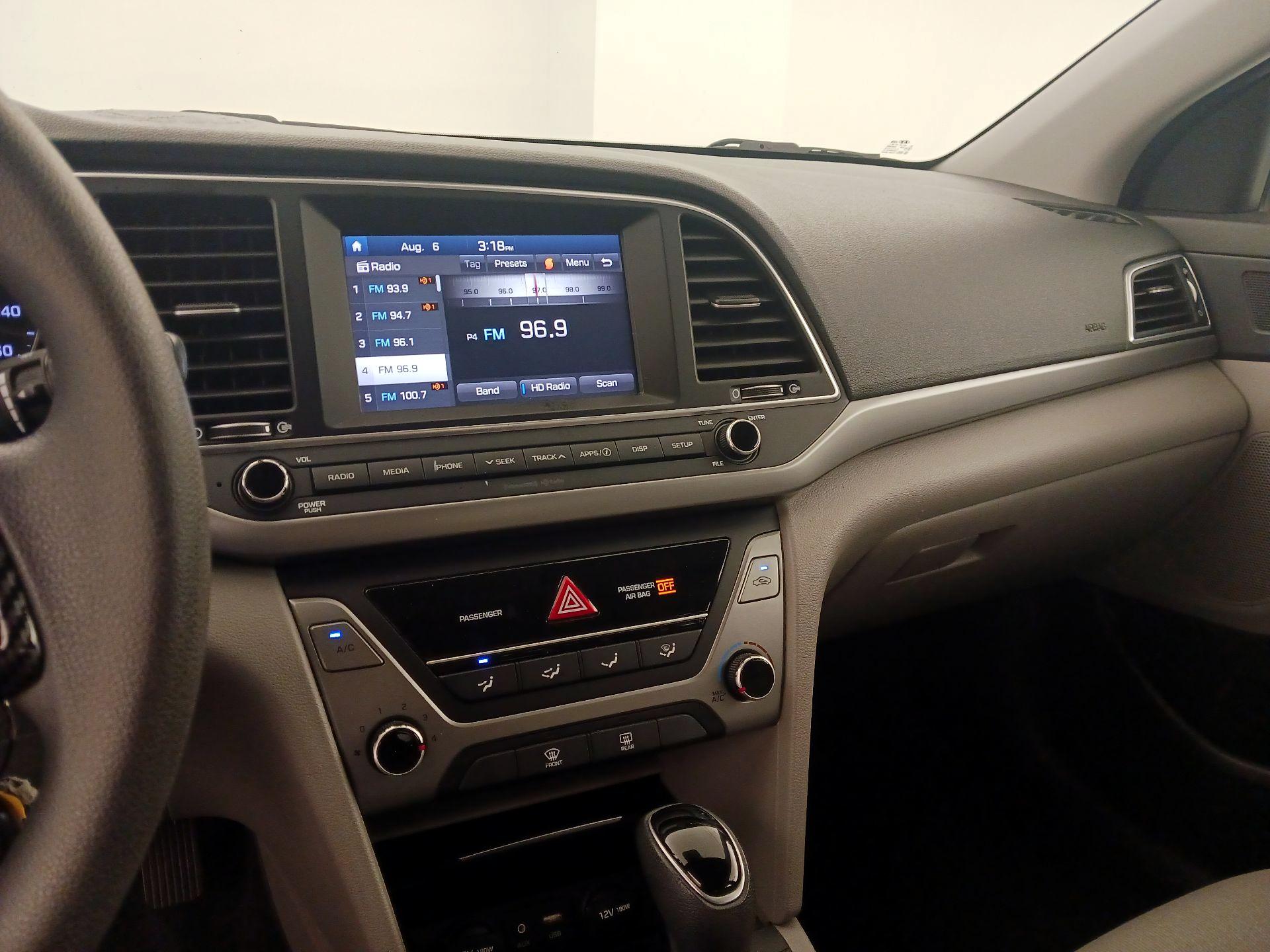 Thumbnail: 2017 Hyundai Elantra - 15