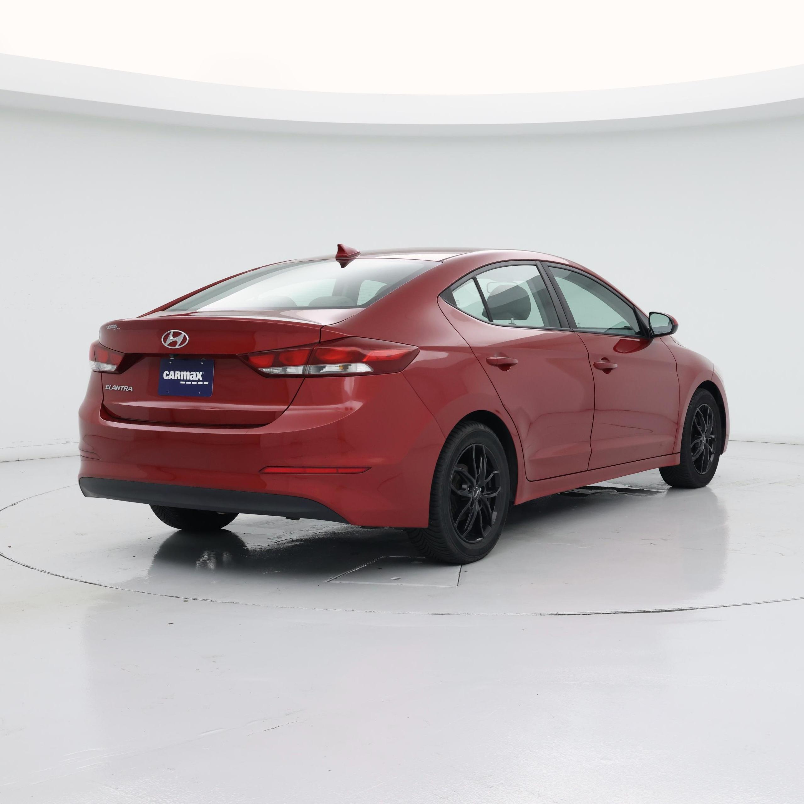 Thumbnail: 2017 Hyundai Elantra - 8