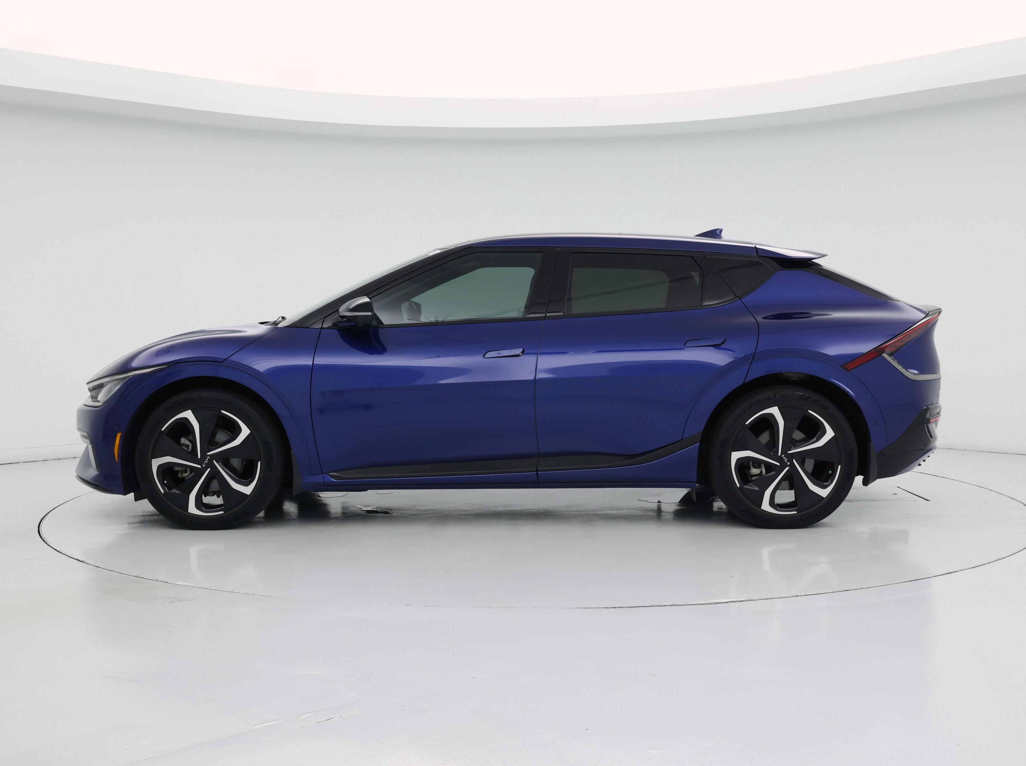 Thumbnail: 2023 Kia EV6 - 3
