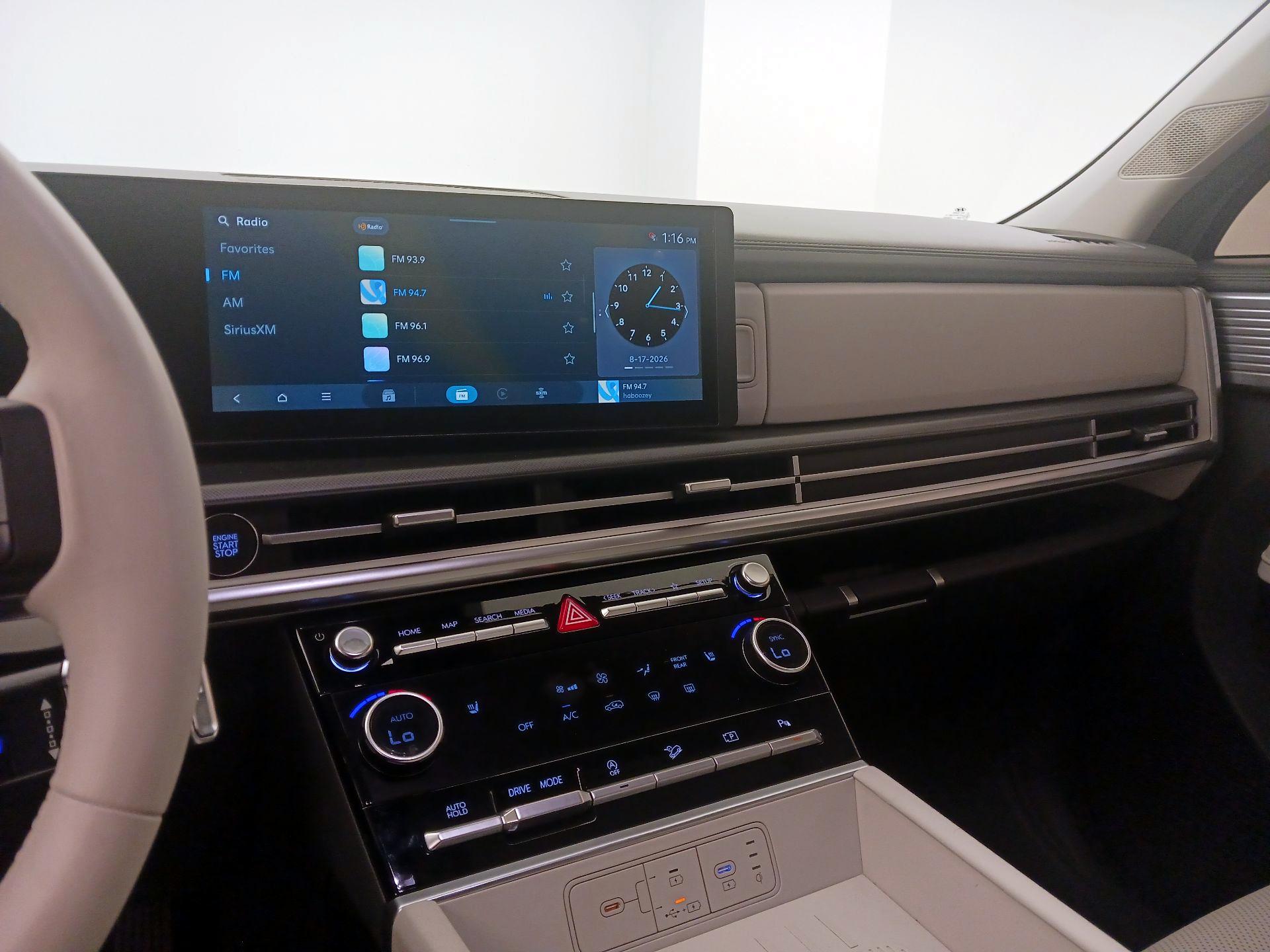 Thumbnail: 2025 Hyundai Santa Fe - 15