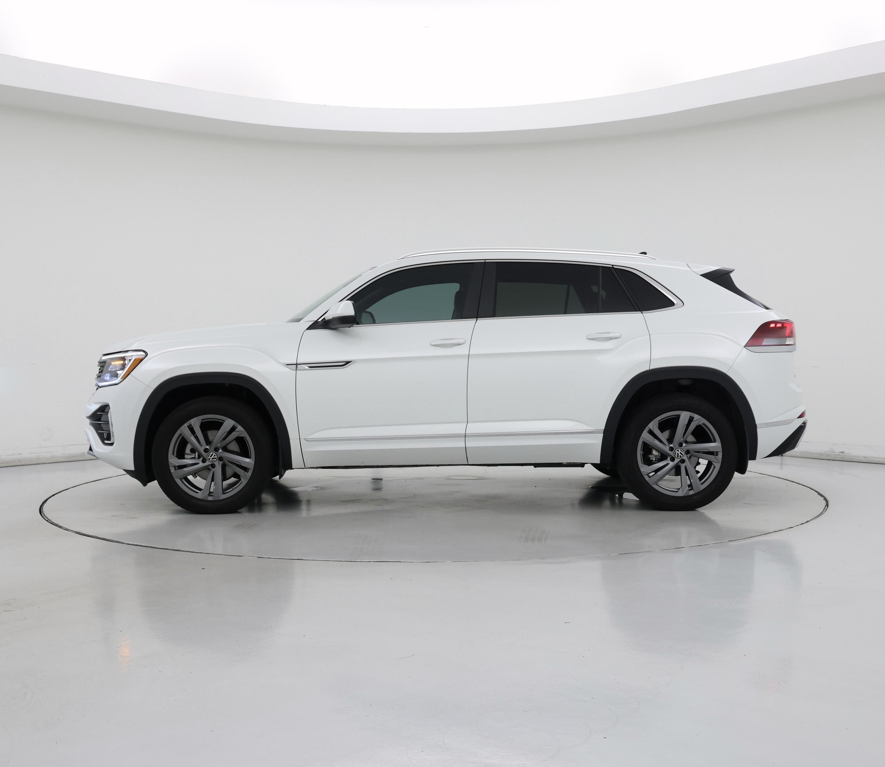 Thumbnail: 2024 Volkswagen Atlas - 3