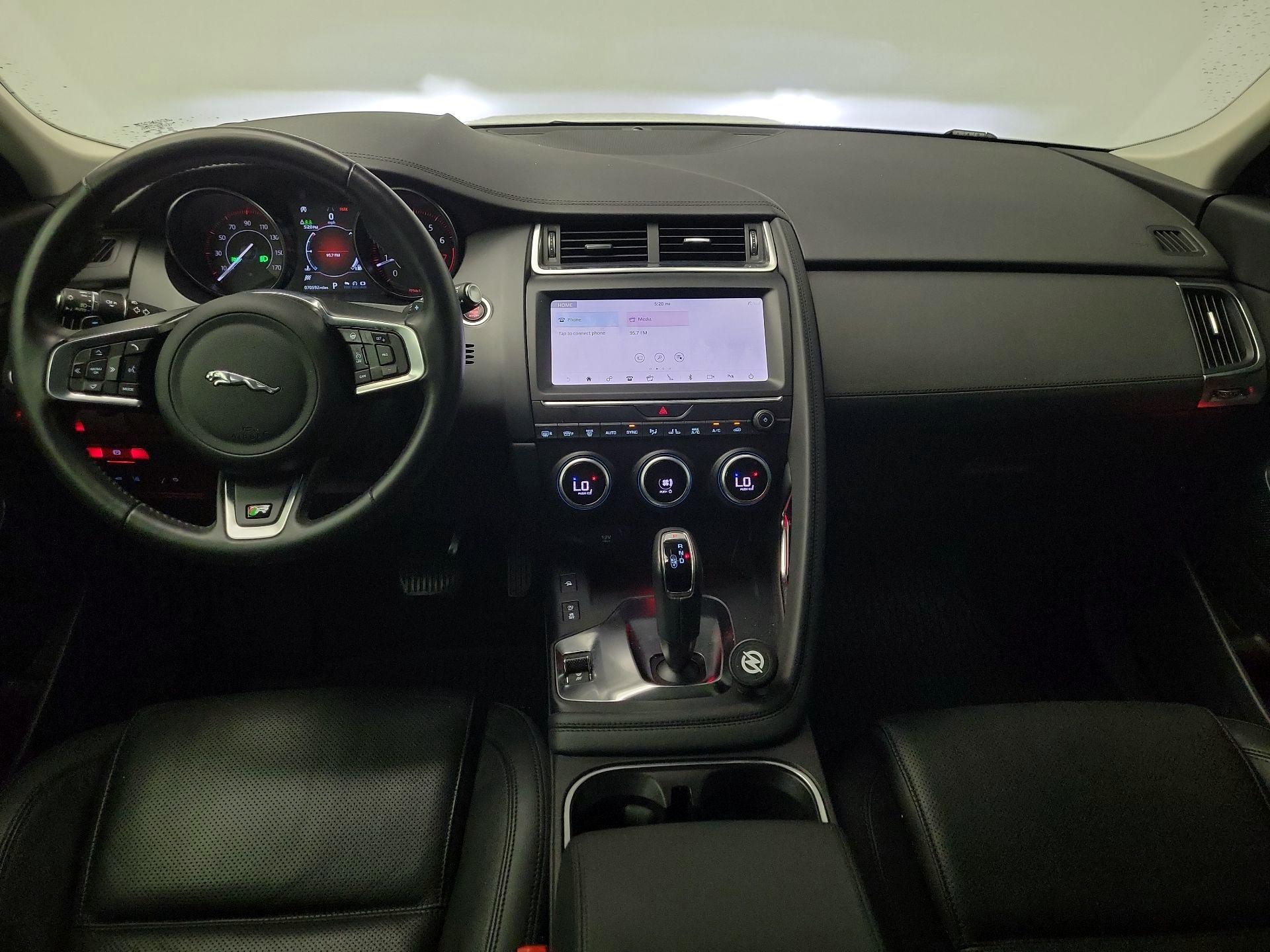 Thumbnail: 2020 Jaguar E-Pace - 9