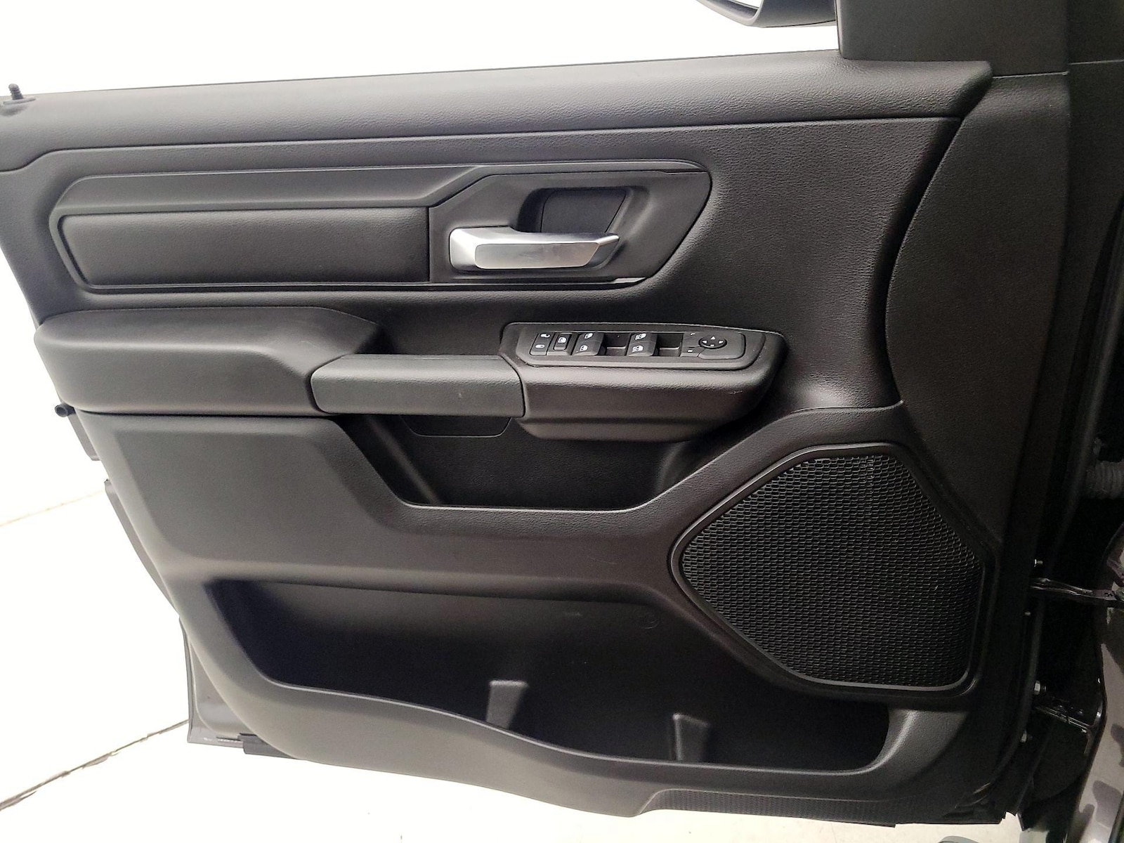 2025 RAM Ram 1500 Pickup Tradesman - Photo 13