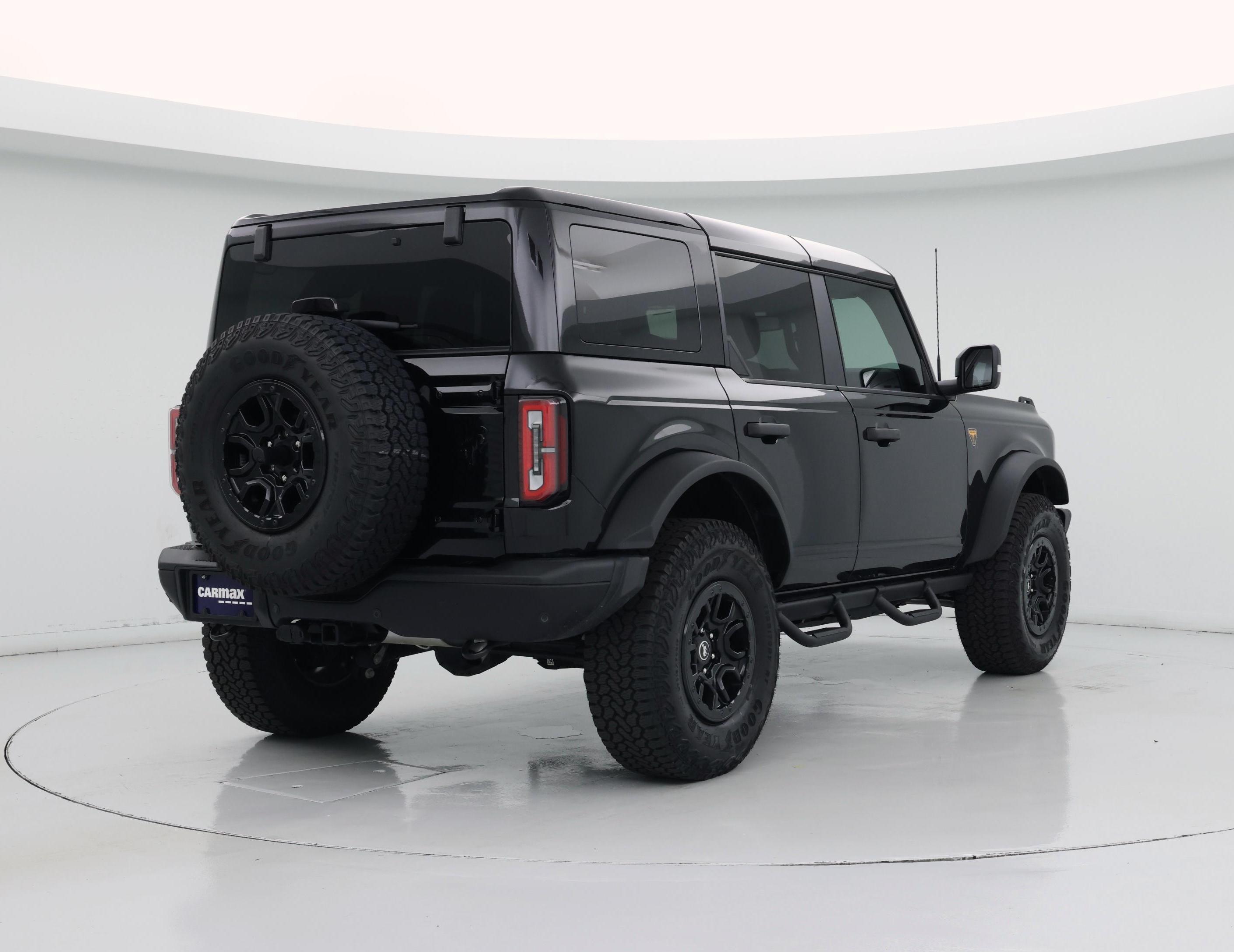 Thumbnail: 2025 Ford Bronco - 8
