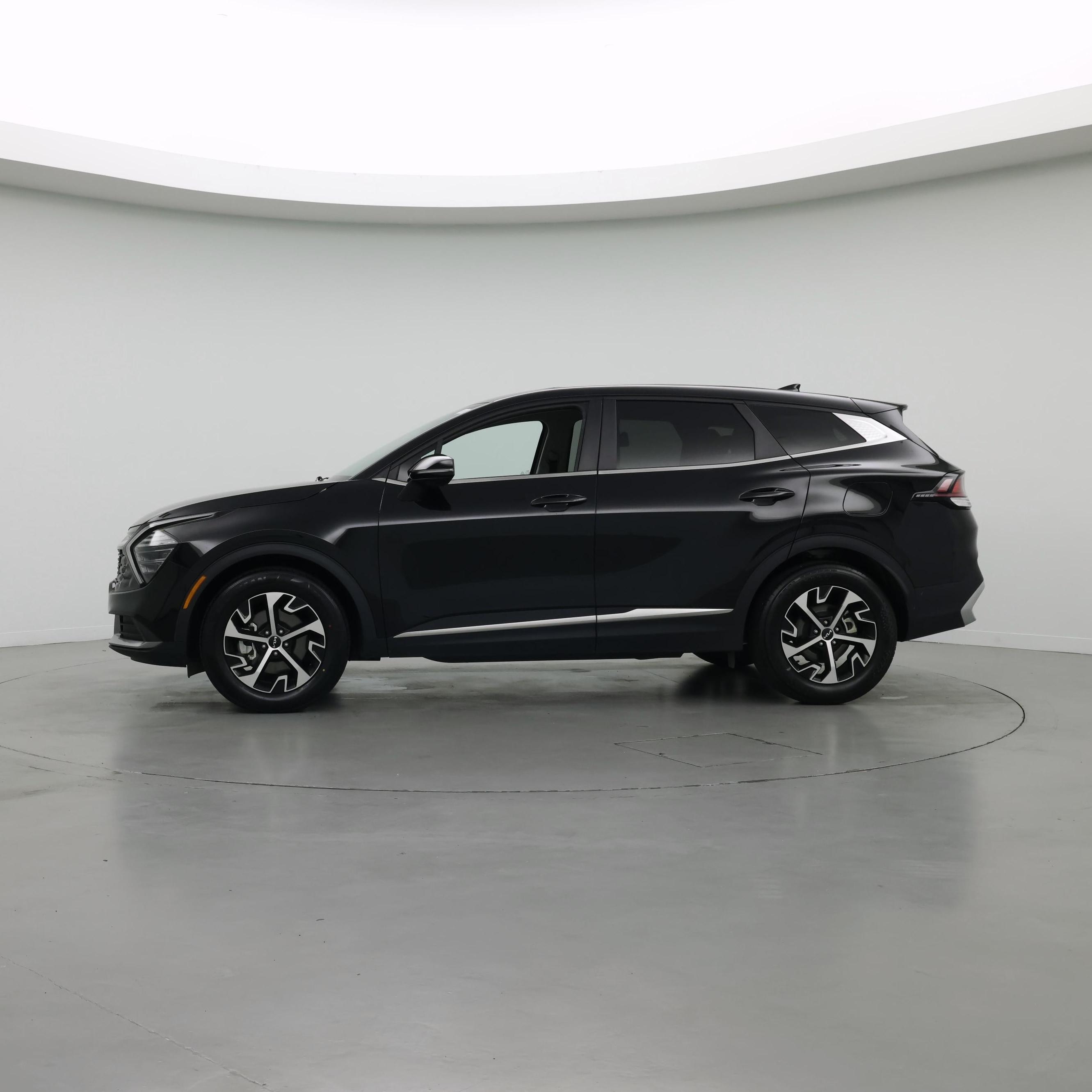 Thumbnail: 2025 Kia Sportage - 3