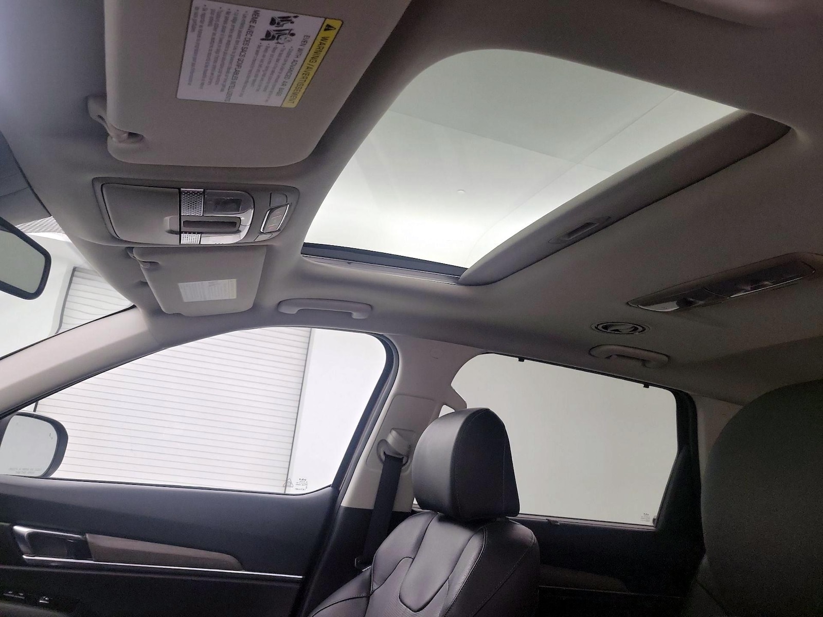 Sunroof(s) & Overhead Airbags
