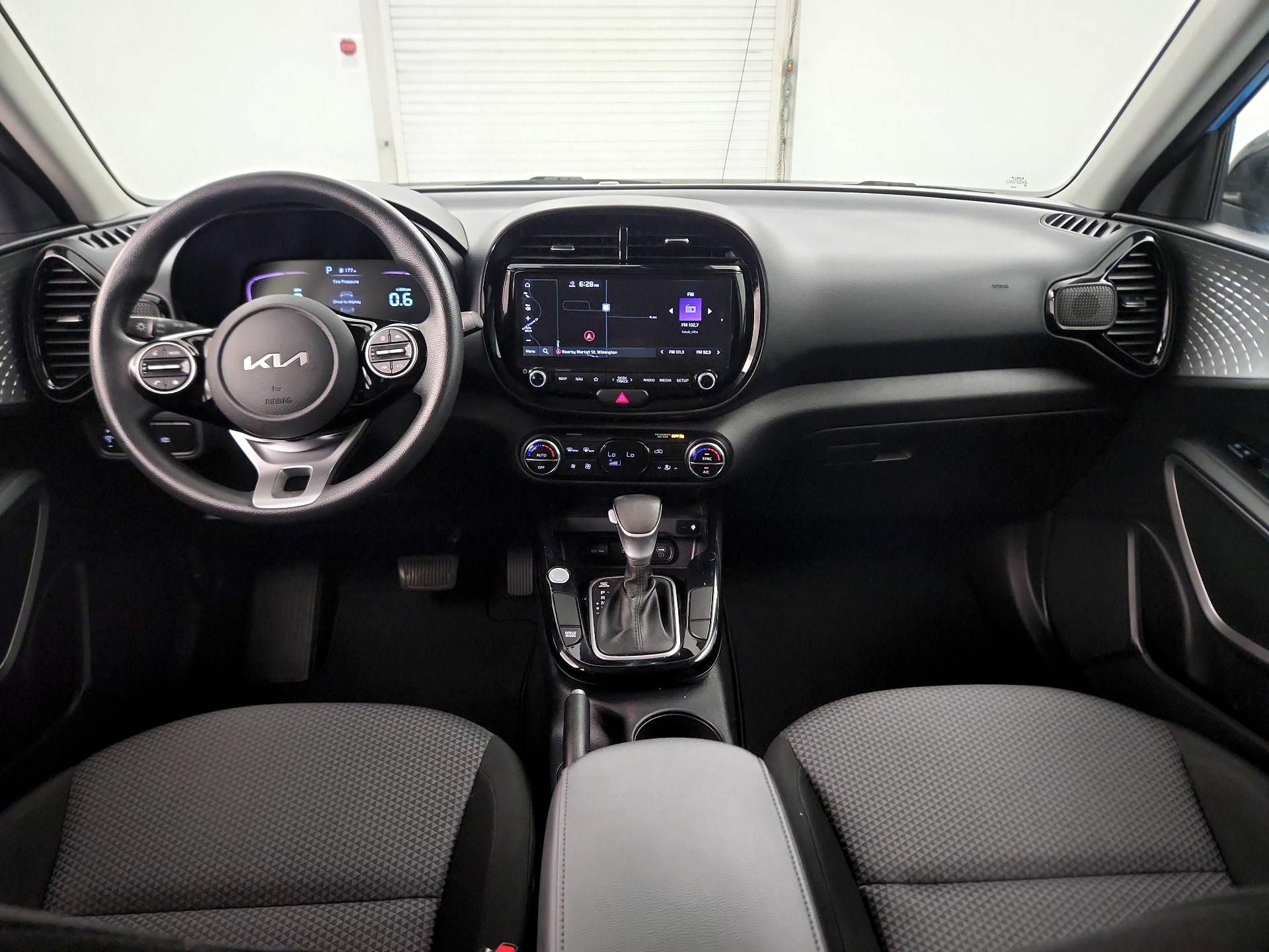 Thumbnail: 2023 Kia Soul - 9