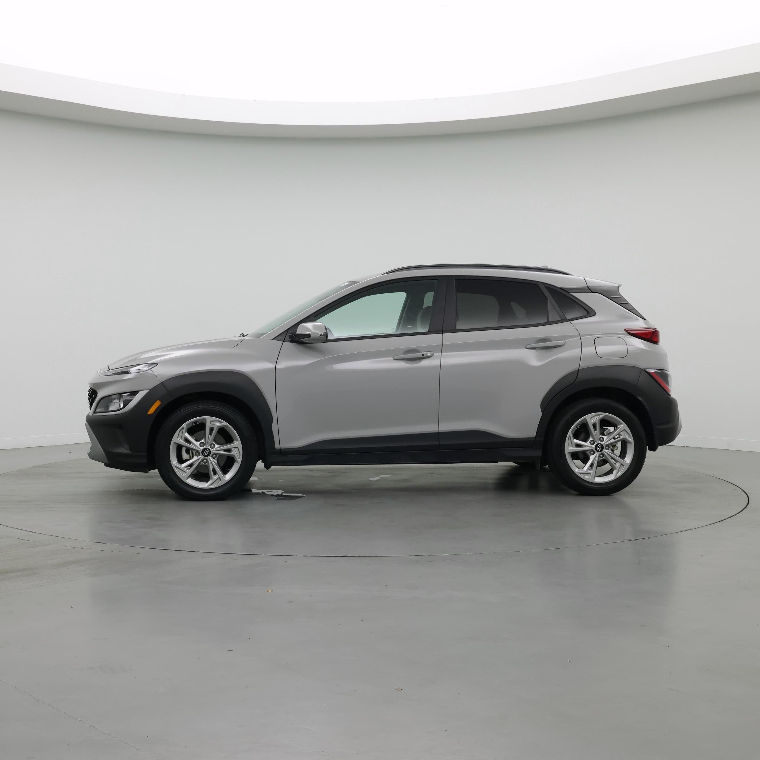 Thumbnail: 2022 Hyundai Kona - 3