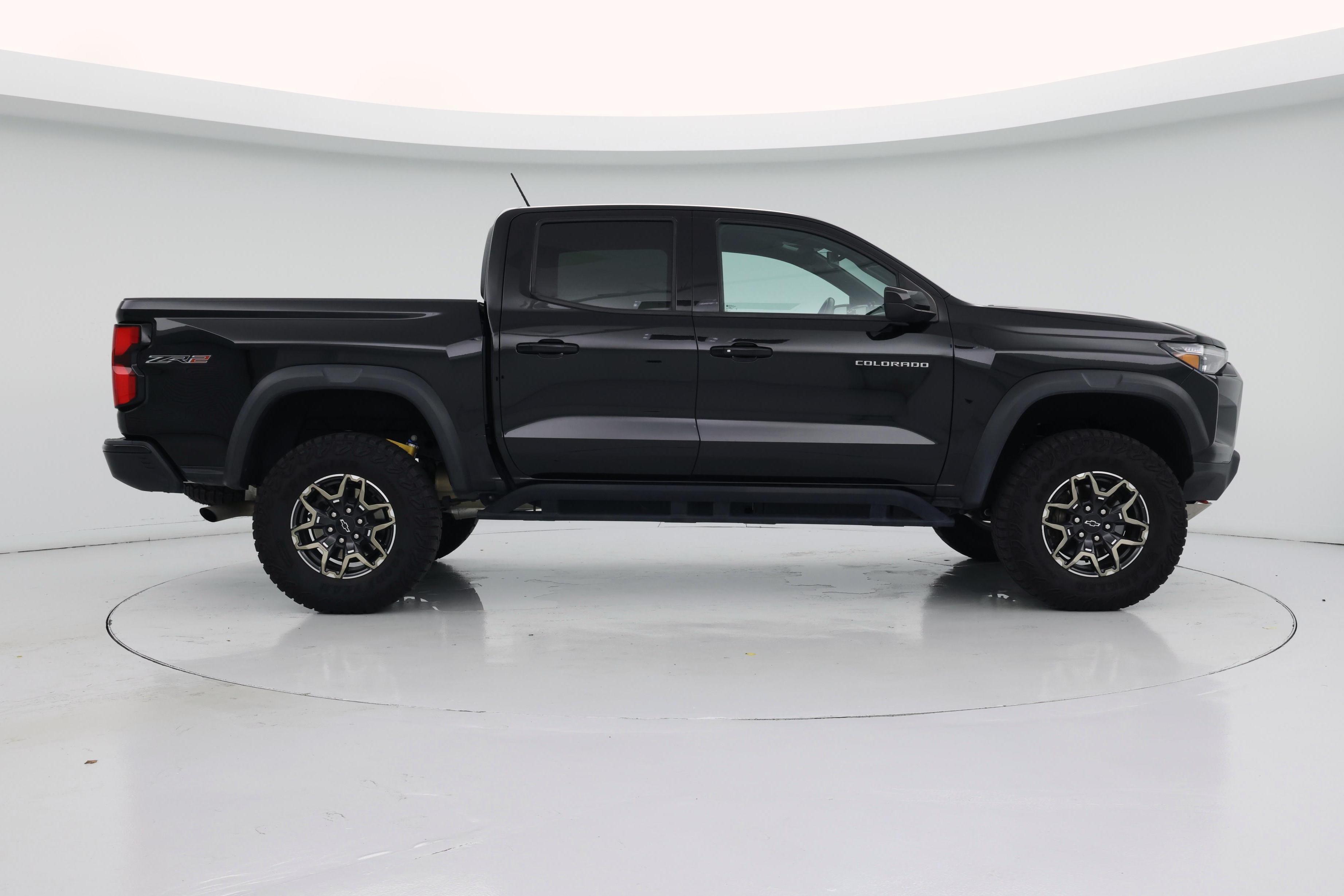 Thumbnail: 2024 Chevrolet Colorado - 7