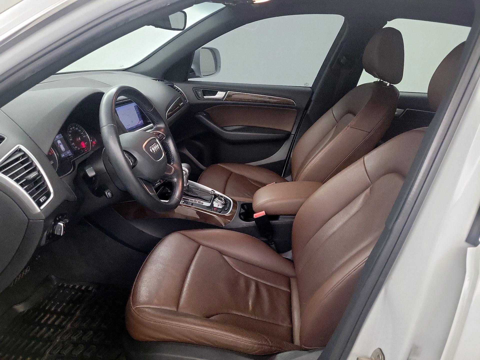 Thumbnail: 2015 Audi Q5 - 11