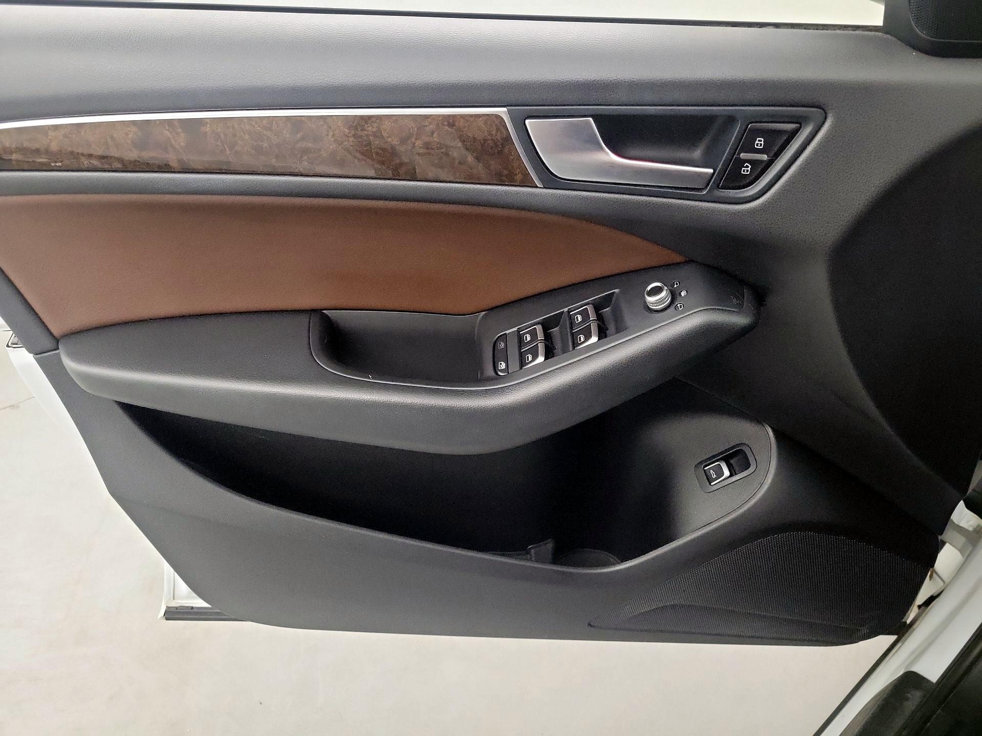 Thumbnail: 2015 Audi Q5 - 12