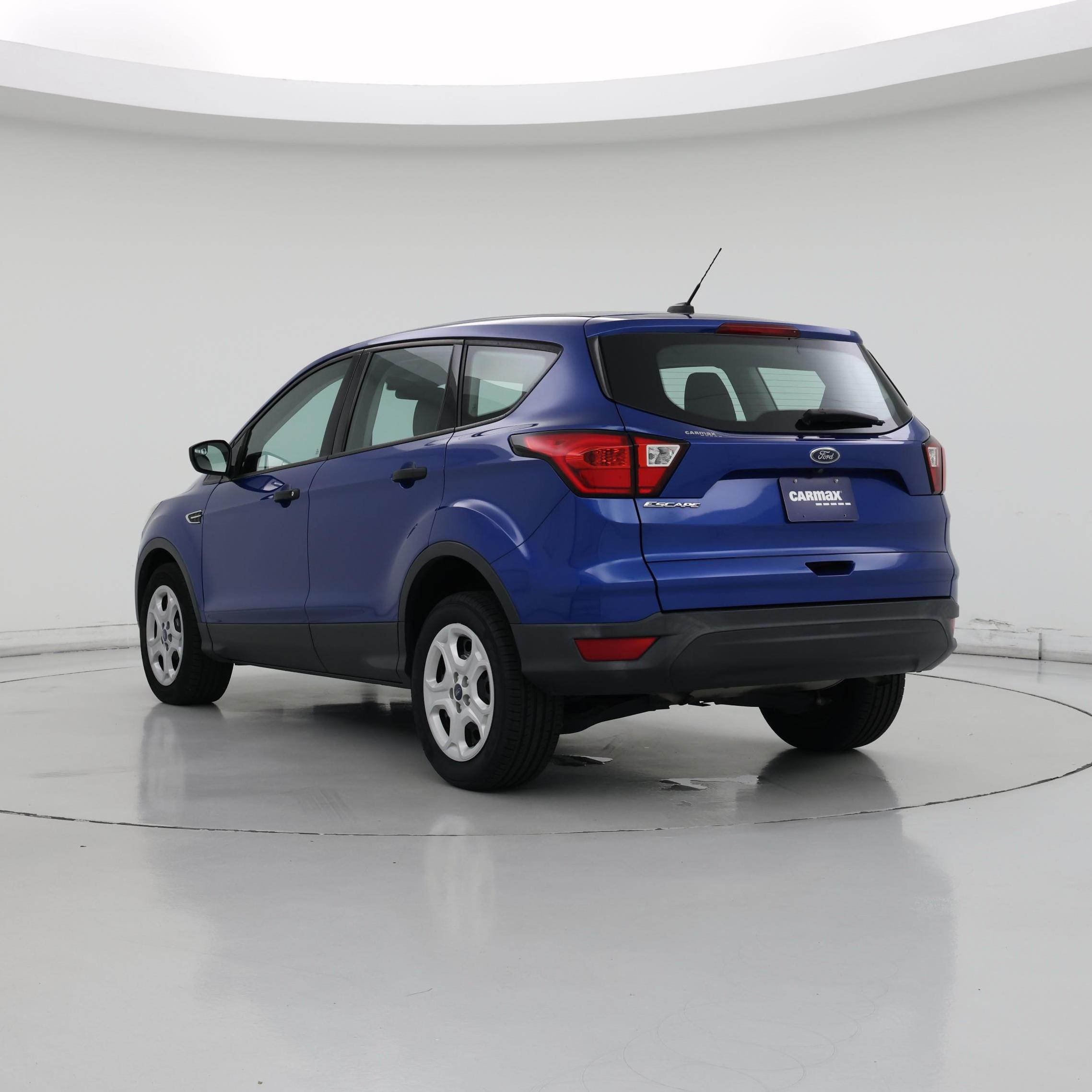 Thumbnail: 2019 Ford Escape - 2