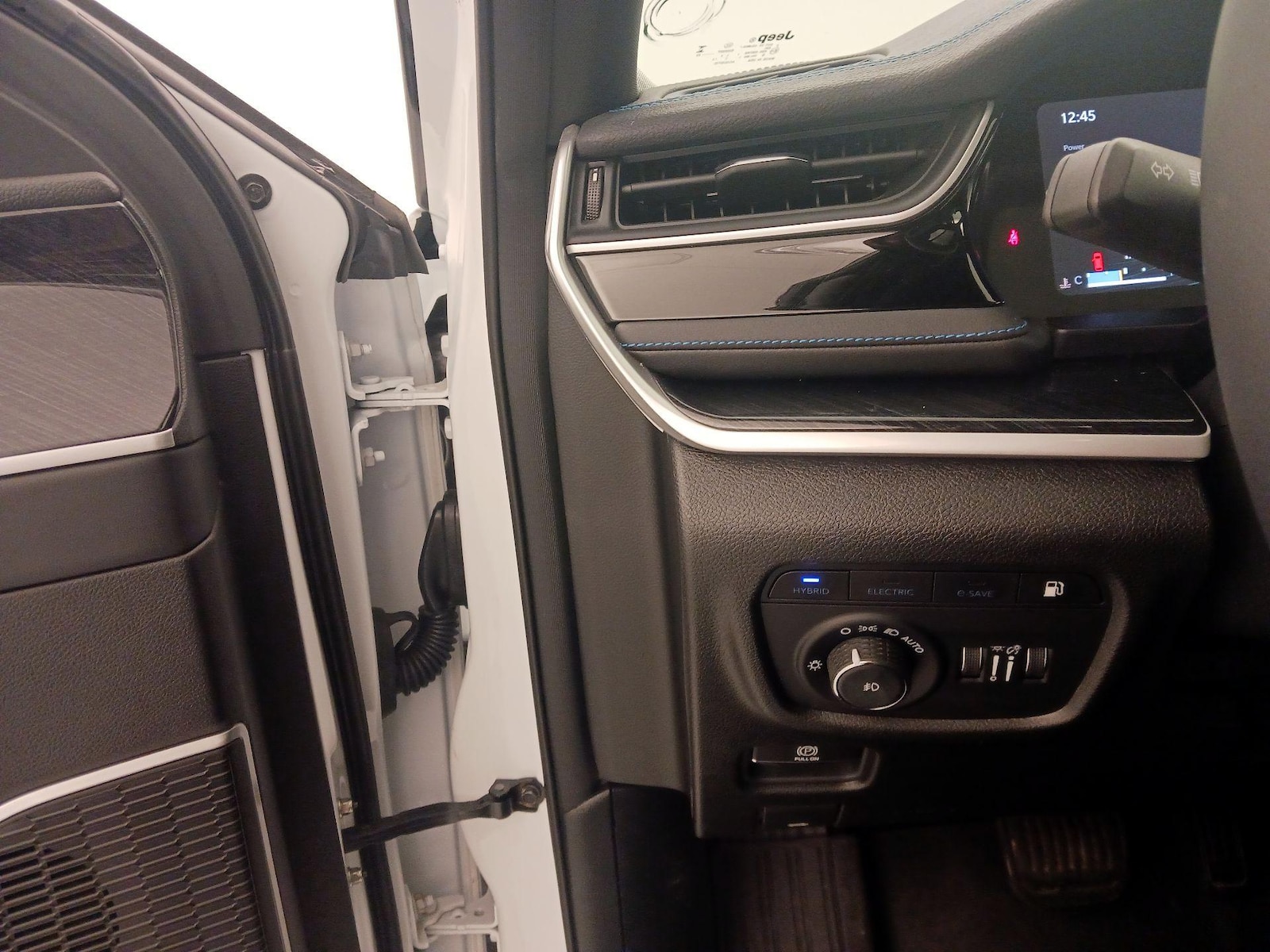 2023 Jeep Grand Cherokee Trailhawk 4xe - Photo 14