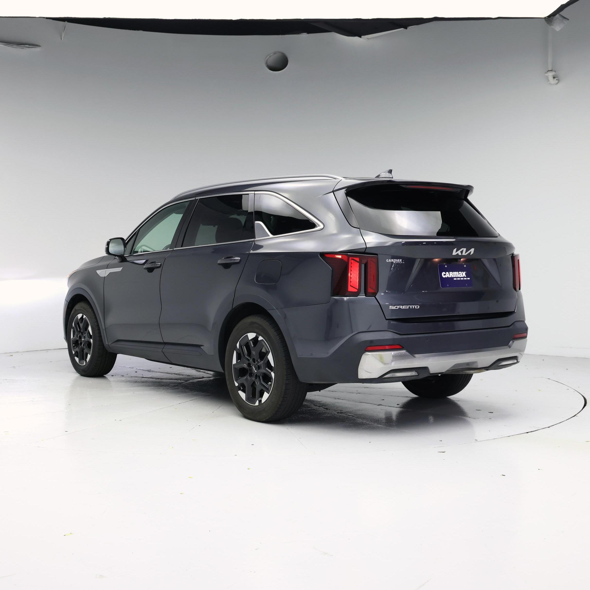 Thumbnail: 2024 Kia Sorento - 2