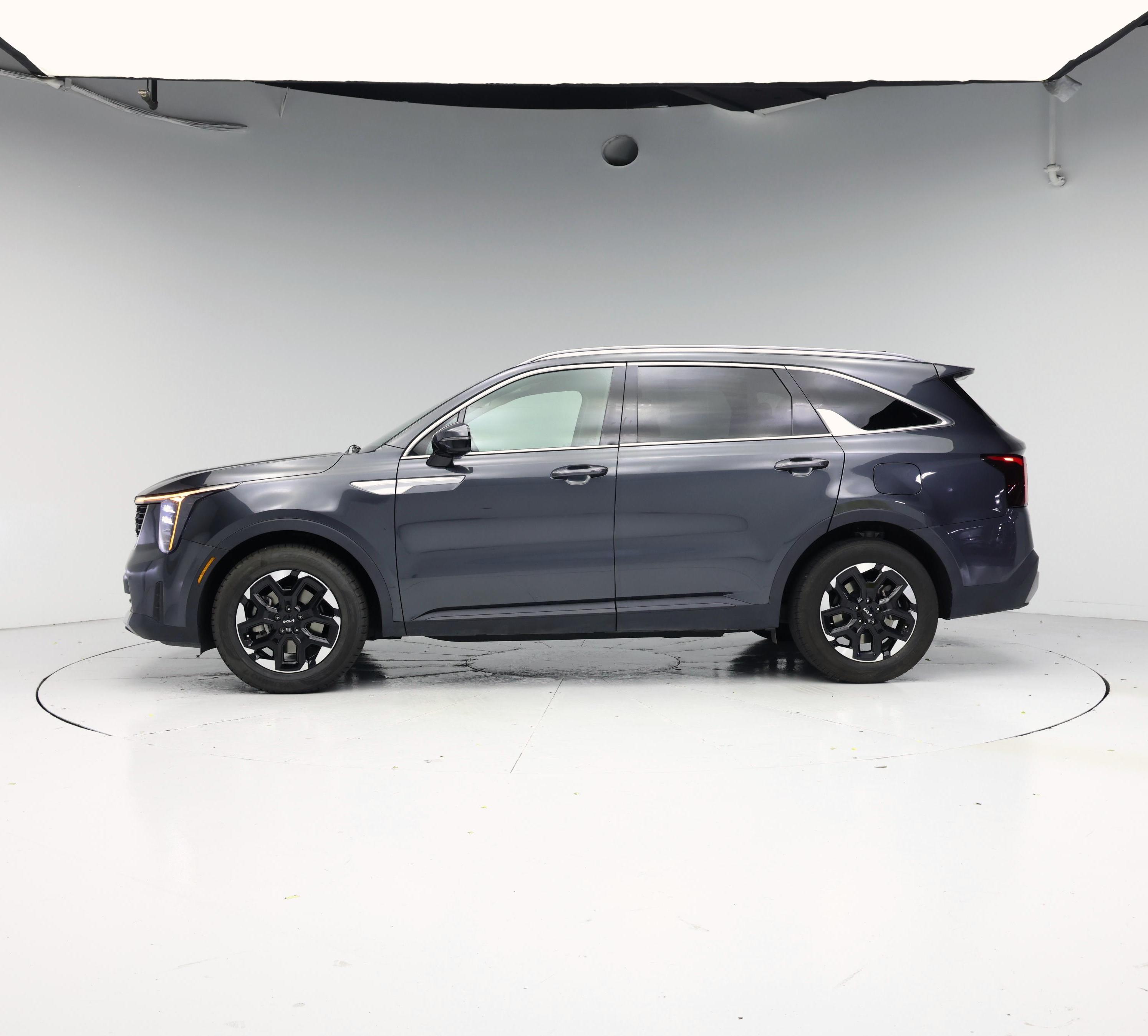 Thumbnail: 2024 Kia Sorento - 3