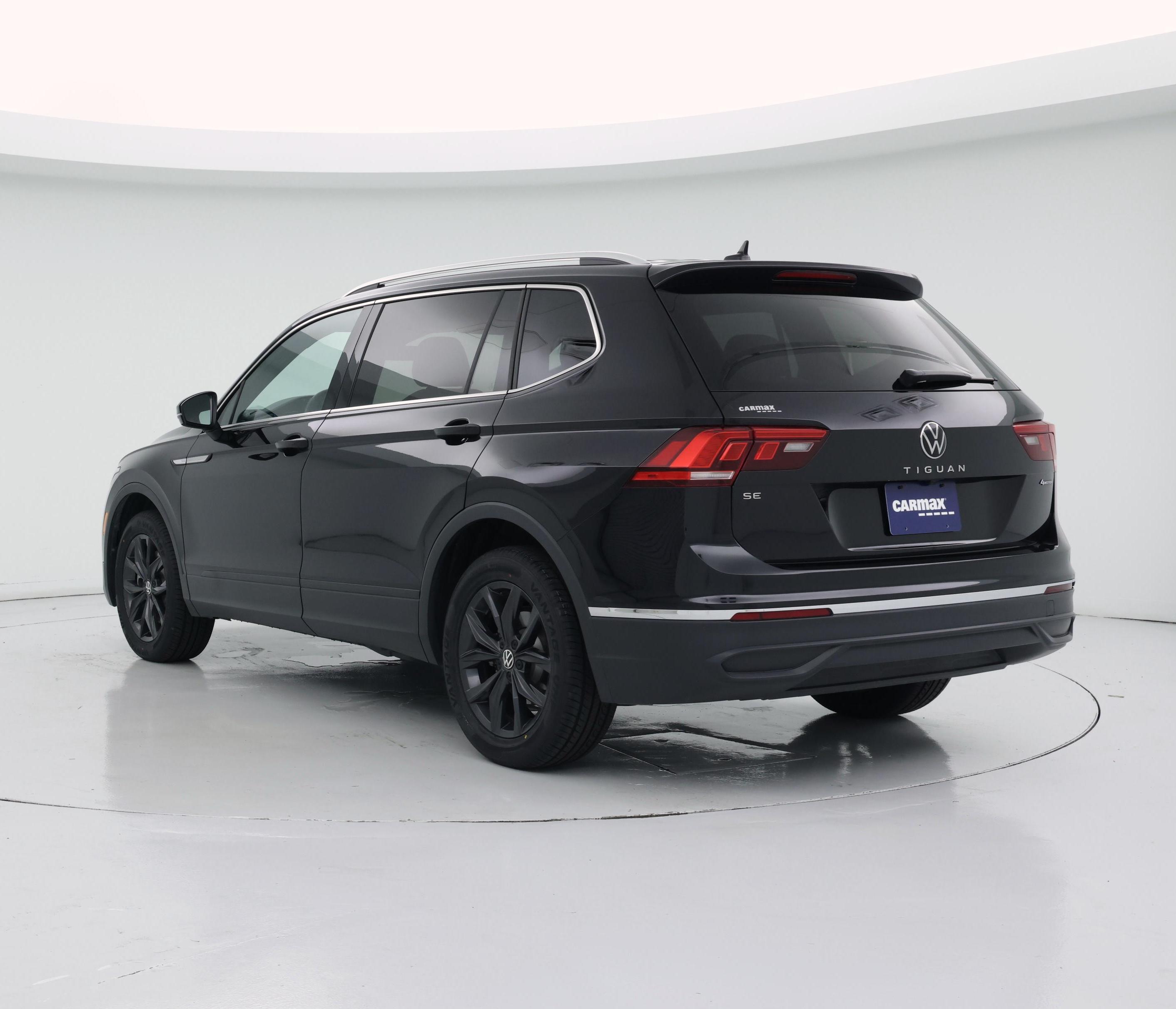 Thumbnail: 2024 Volkswagen Tiguan - 2